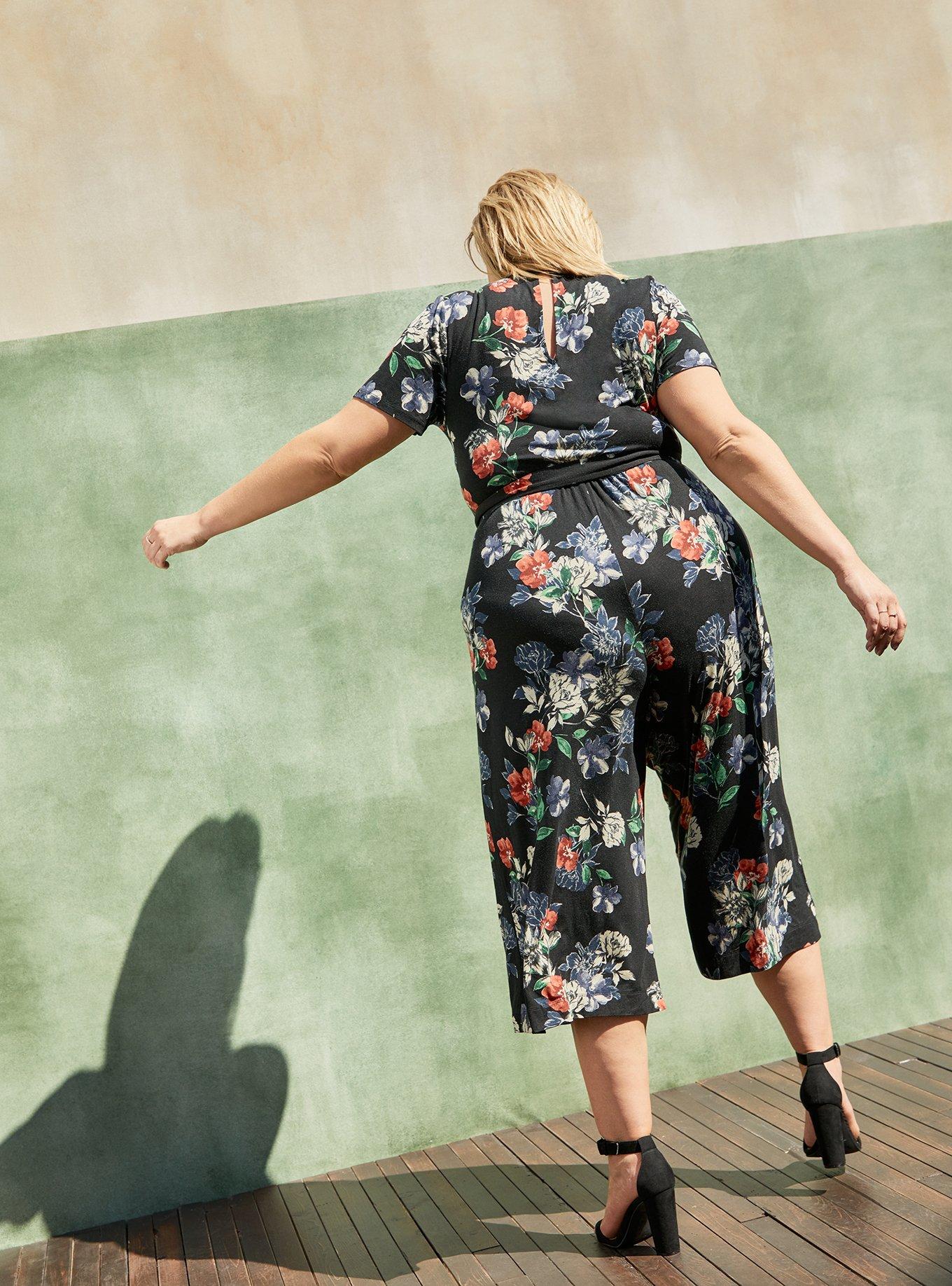 Plus Size - Culotte Jumpsuit - Super Soft Floral Black - Torrid