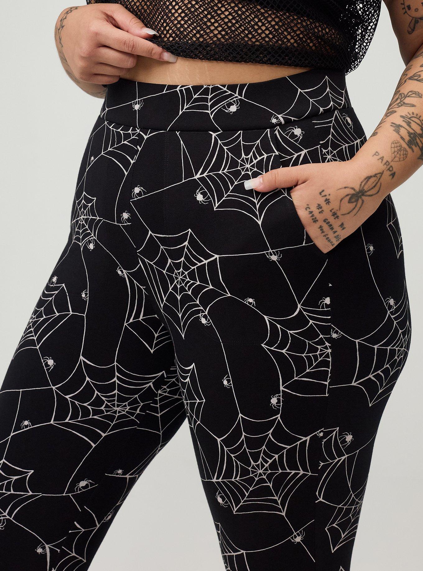 Crop Pocket Legging, WEDNESDAY SPIDERS BLACK, alternate