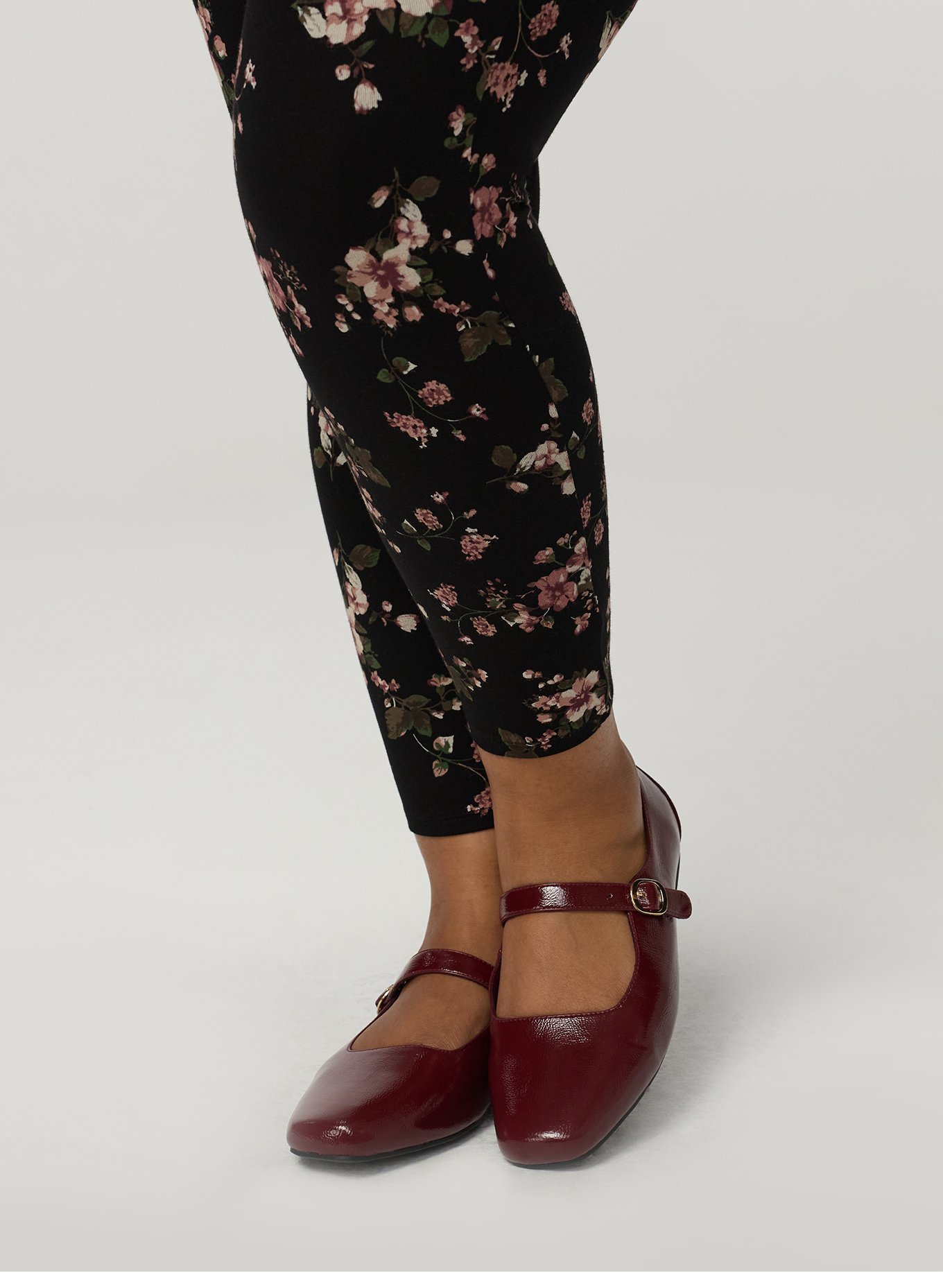 Crop Pocket Legging, LAURA FLORAL BLACK, alternate