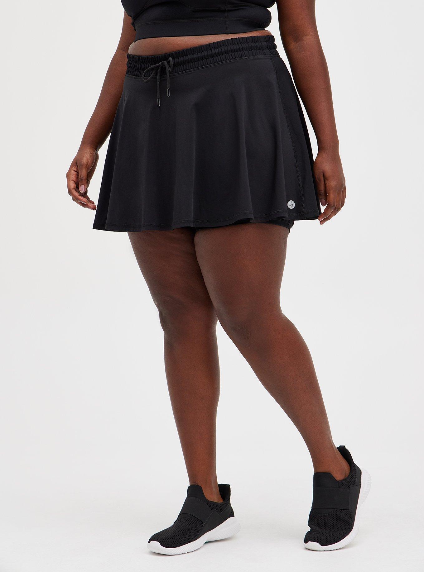 Plus Size Active Skort