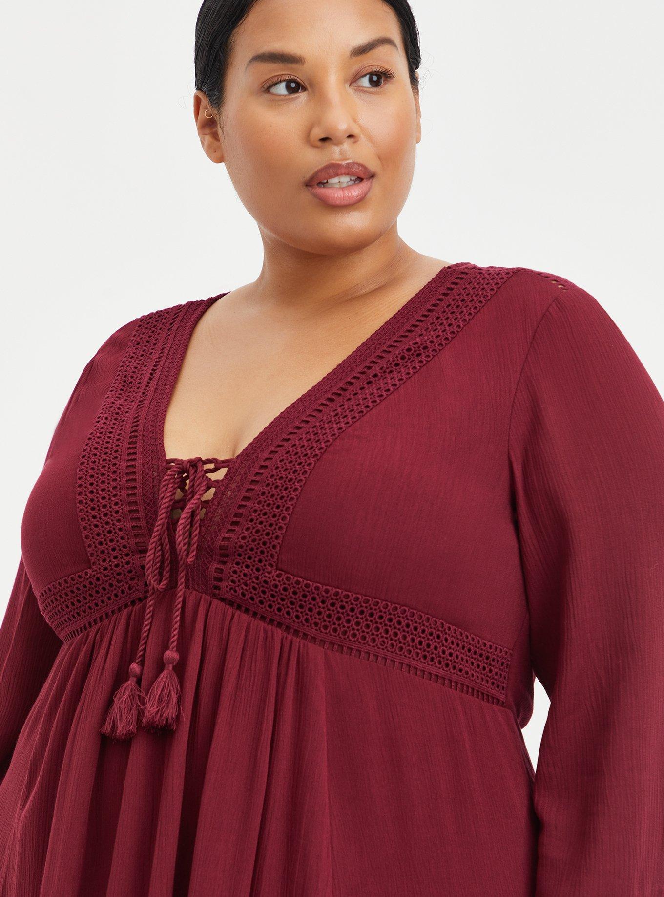 Armoire  Rent this Torrid Crinkle Gauze Blouson Short Sleeve Crop Top