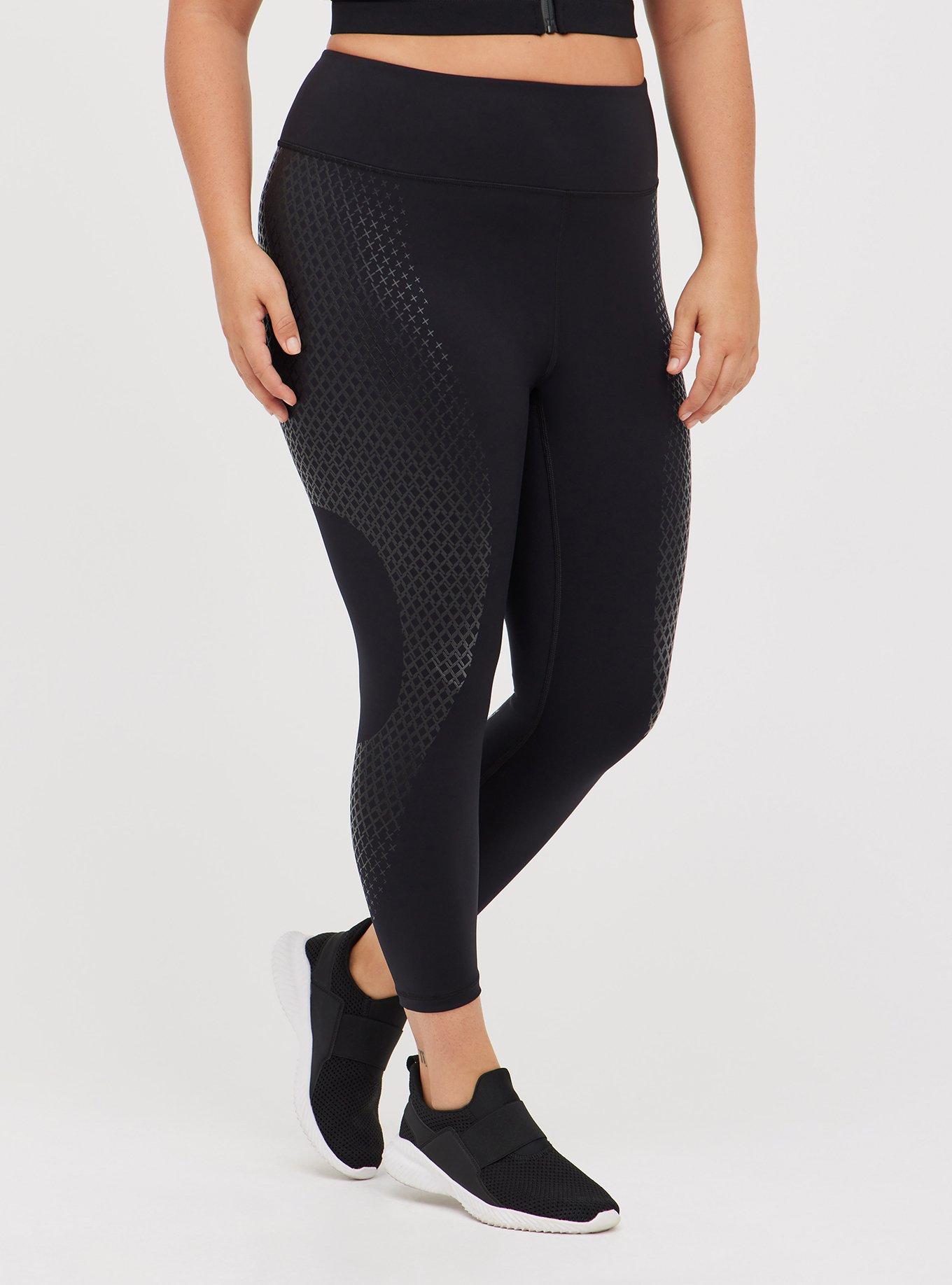 Plus Size - Full Length Compression Legging - Performance Core Black -  Torrid