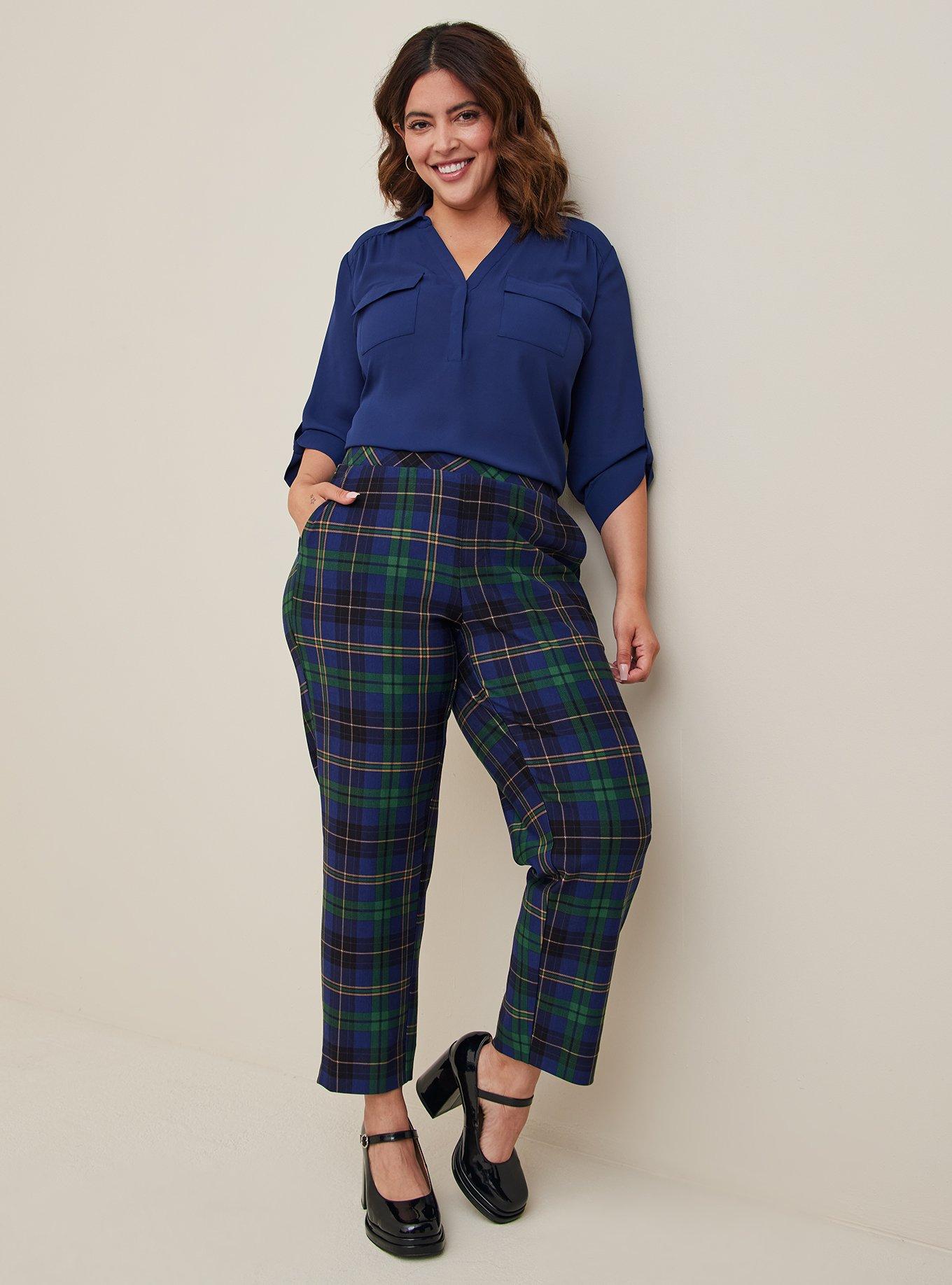 Plus Size - Pull-On Relaxed Taper Studio Luxe Ponte High-Rise Pant - Torrid