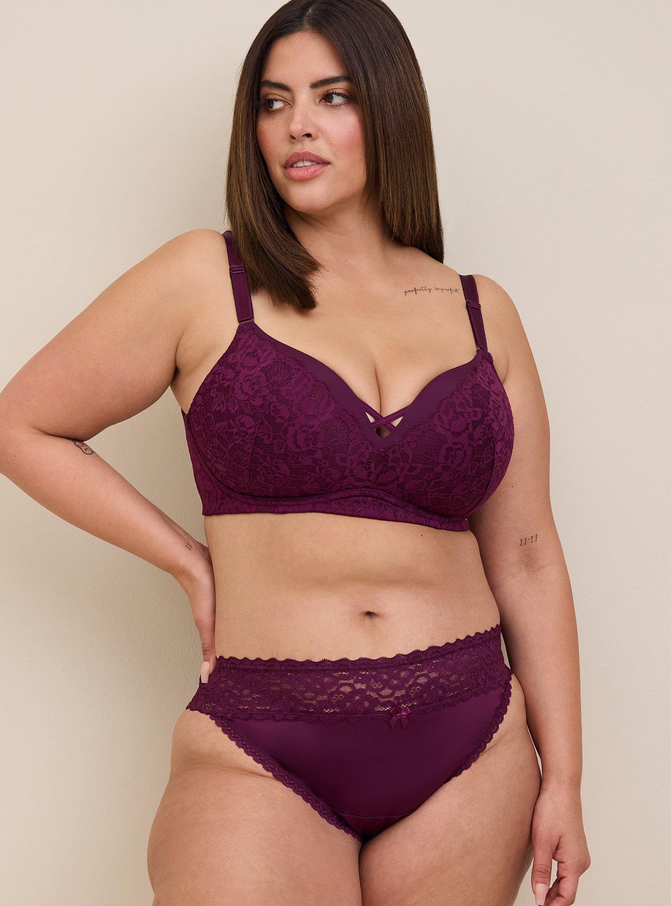 Torrid - Sexy, cute, supportive, and what you need at 40% OFF