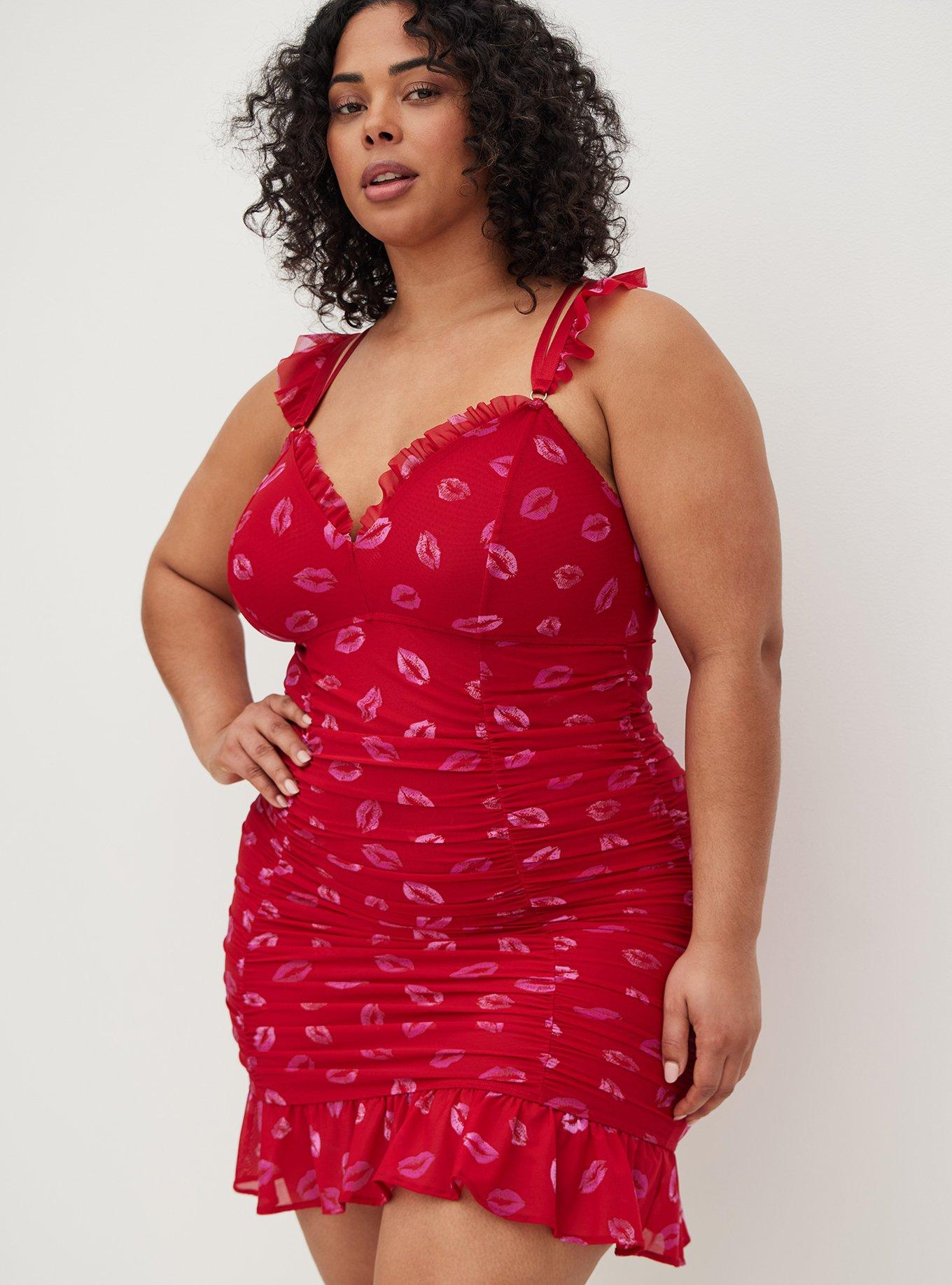 Plus Size Ruched Mesh Ruffle Chemise, HOLIDAY LIPS, alternate
