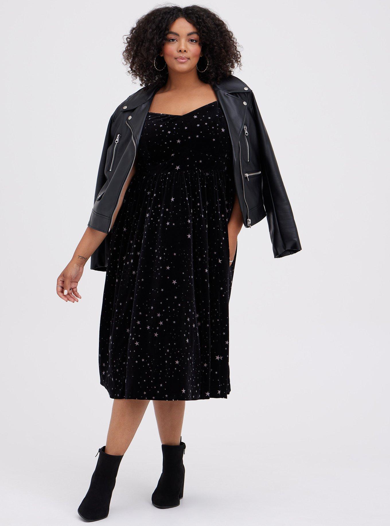 Plus Size Holiday Look: Velvet Dress from Torrid