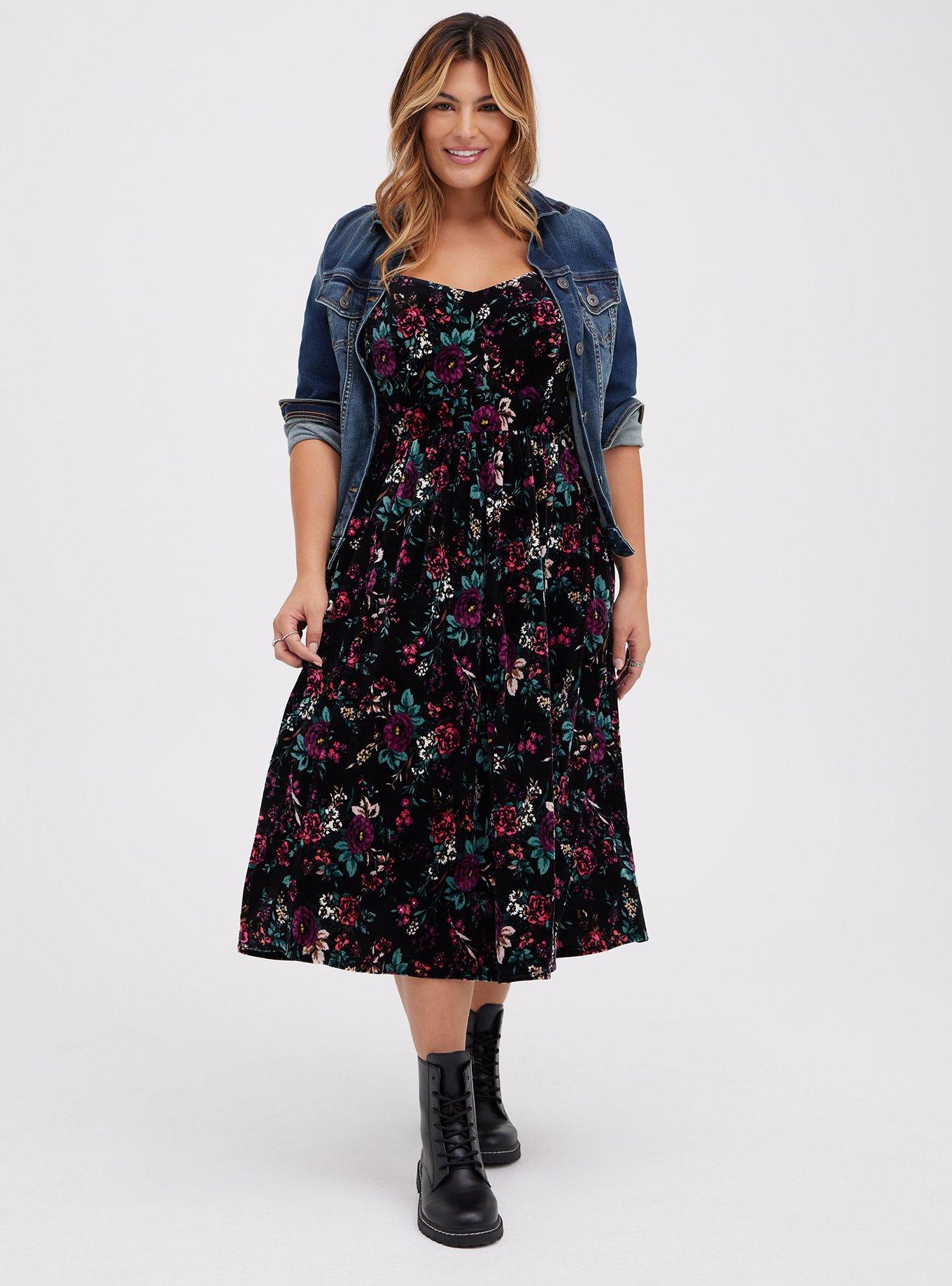 Torrid Plus Size Floral Blush Skater Dress Size 4X Pink - $36