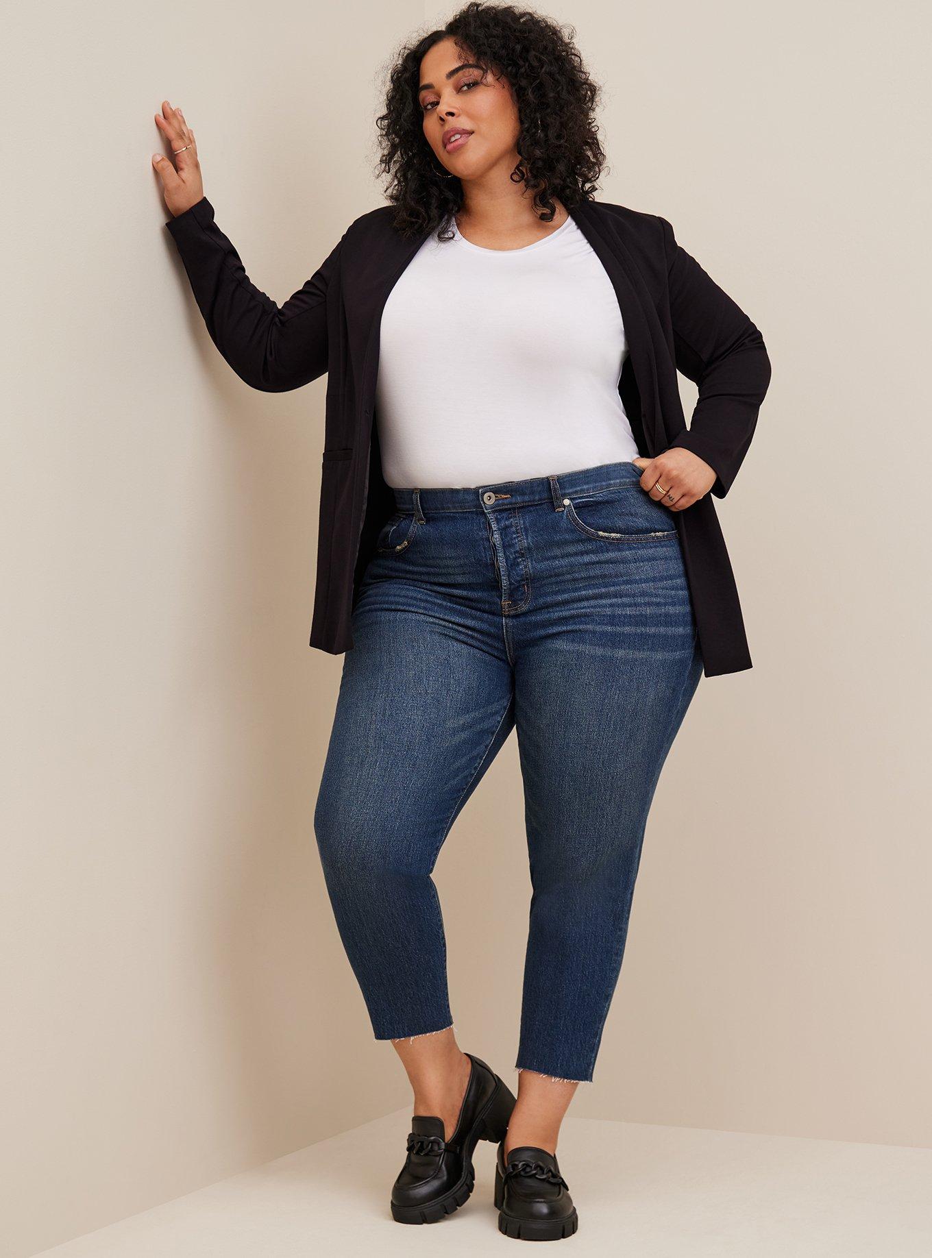 Mom Jean Straight Premium Classic Denim High-Rise Jean