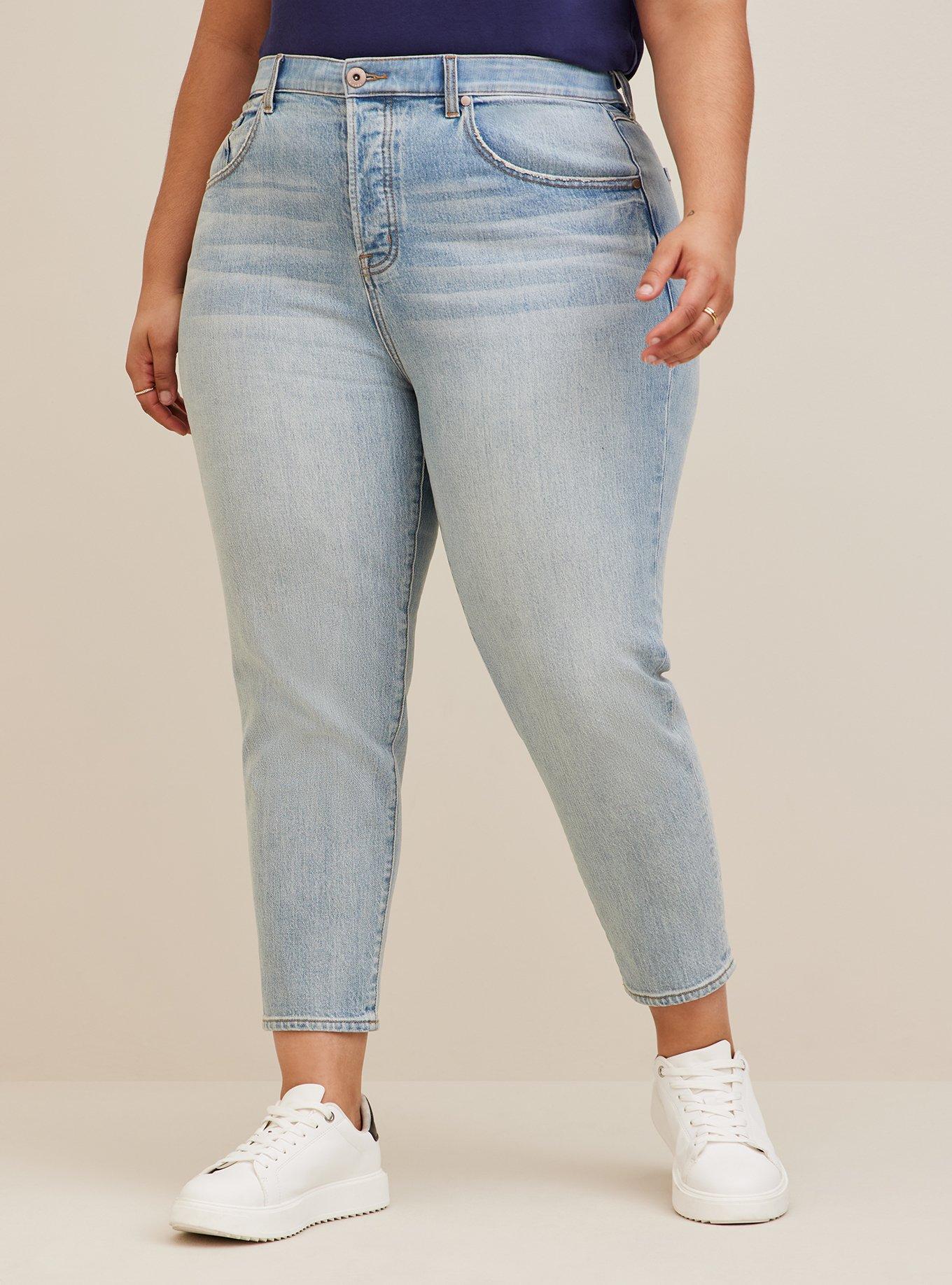 Plus Size - Mom Jean Straight Premium Classic Denim High-Rise Jean 