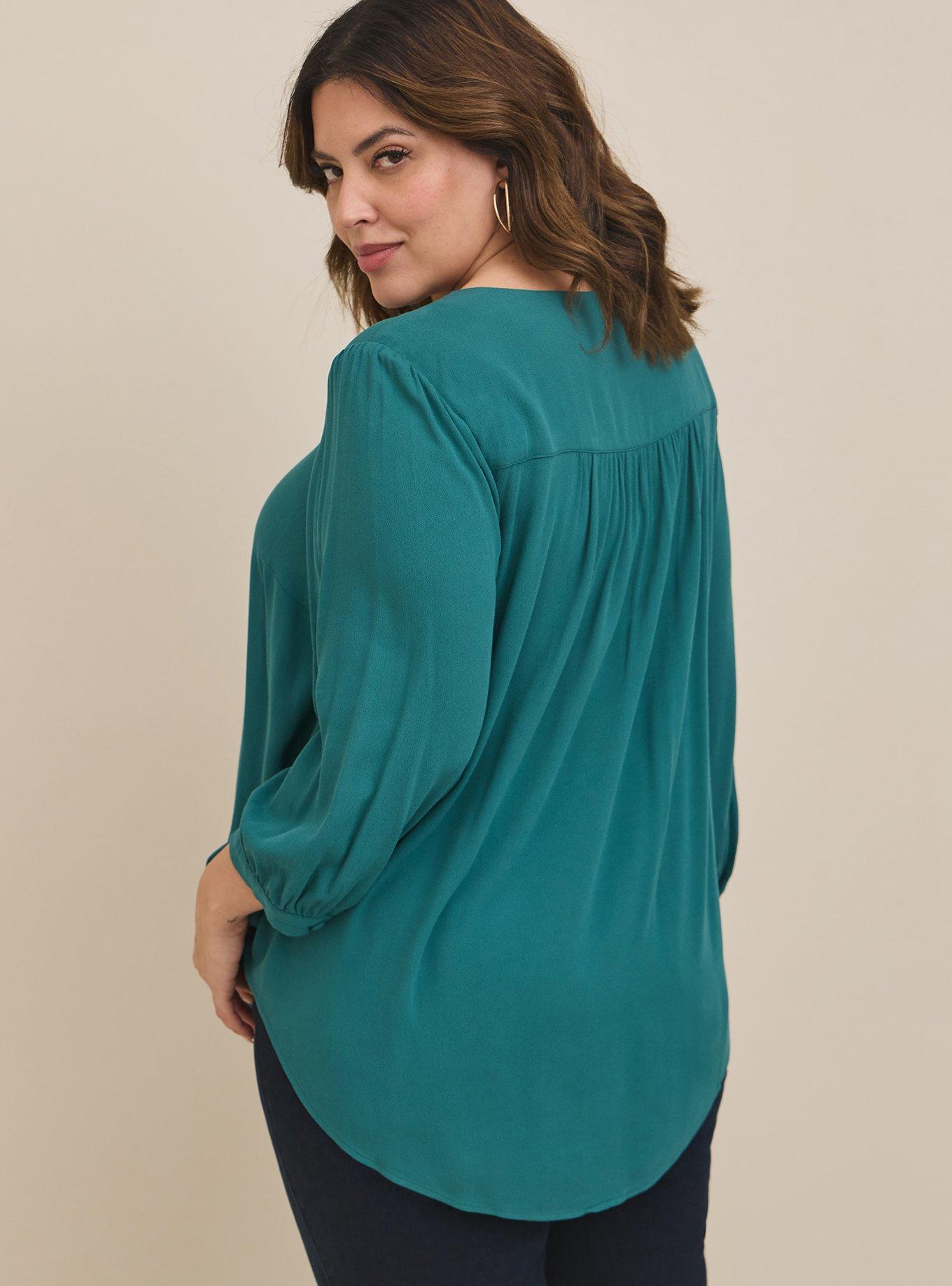 Plus Size - Crepe Chain Detail Blouse - Torrid