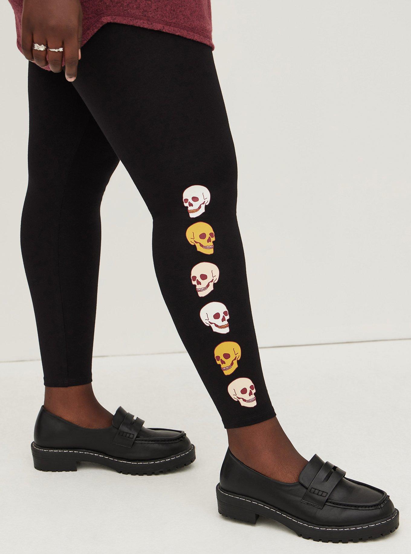 Plus Size - Premium Legging - Skull Bolt Side Detail Black - Torrid