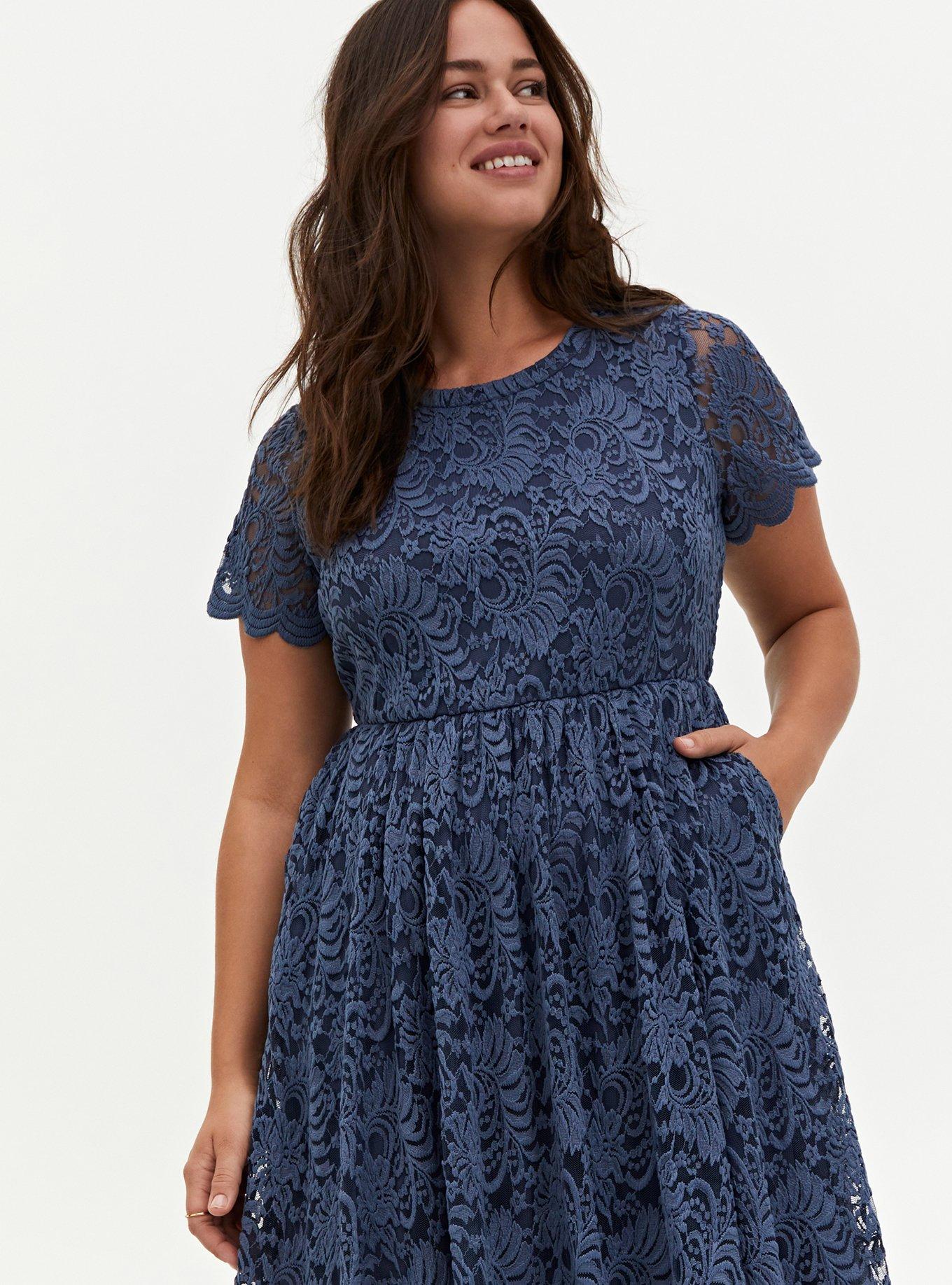 Navy blue dress torrid best sale