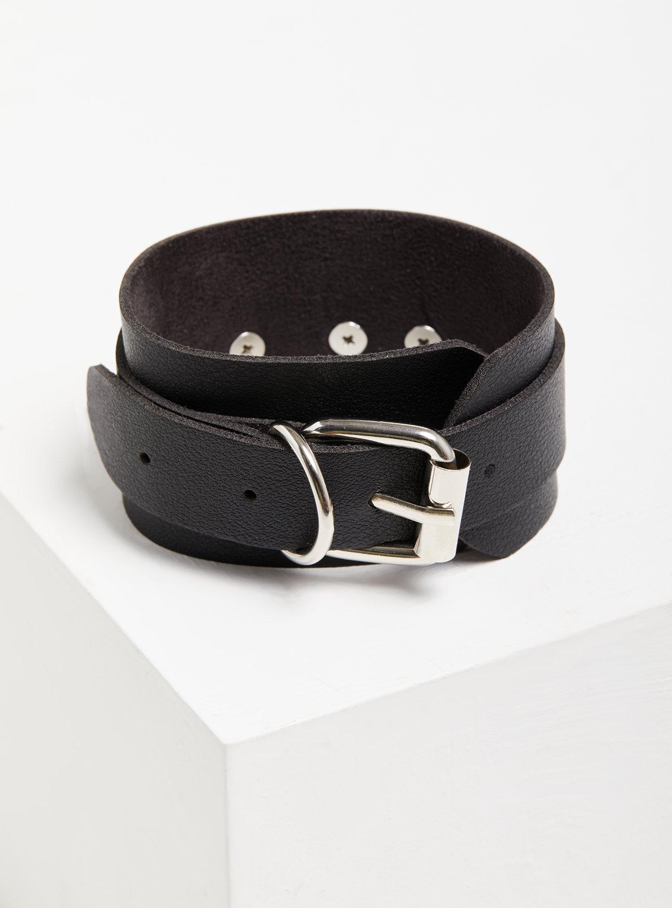 Heart Buckle Bracelet - Black Faux Leather , BLACK, alternate
