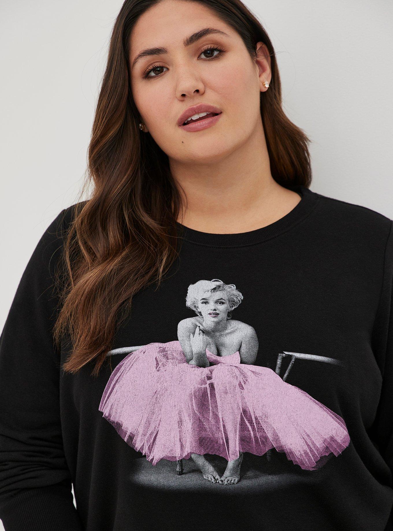 Plus Size - Crew Sweatshirt - Cozy Fleece Marilyn Monroe Black