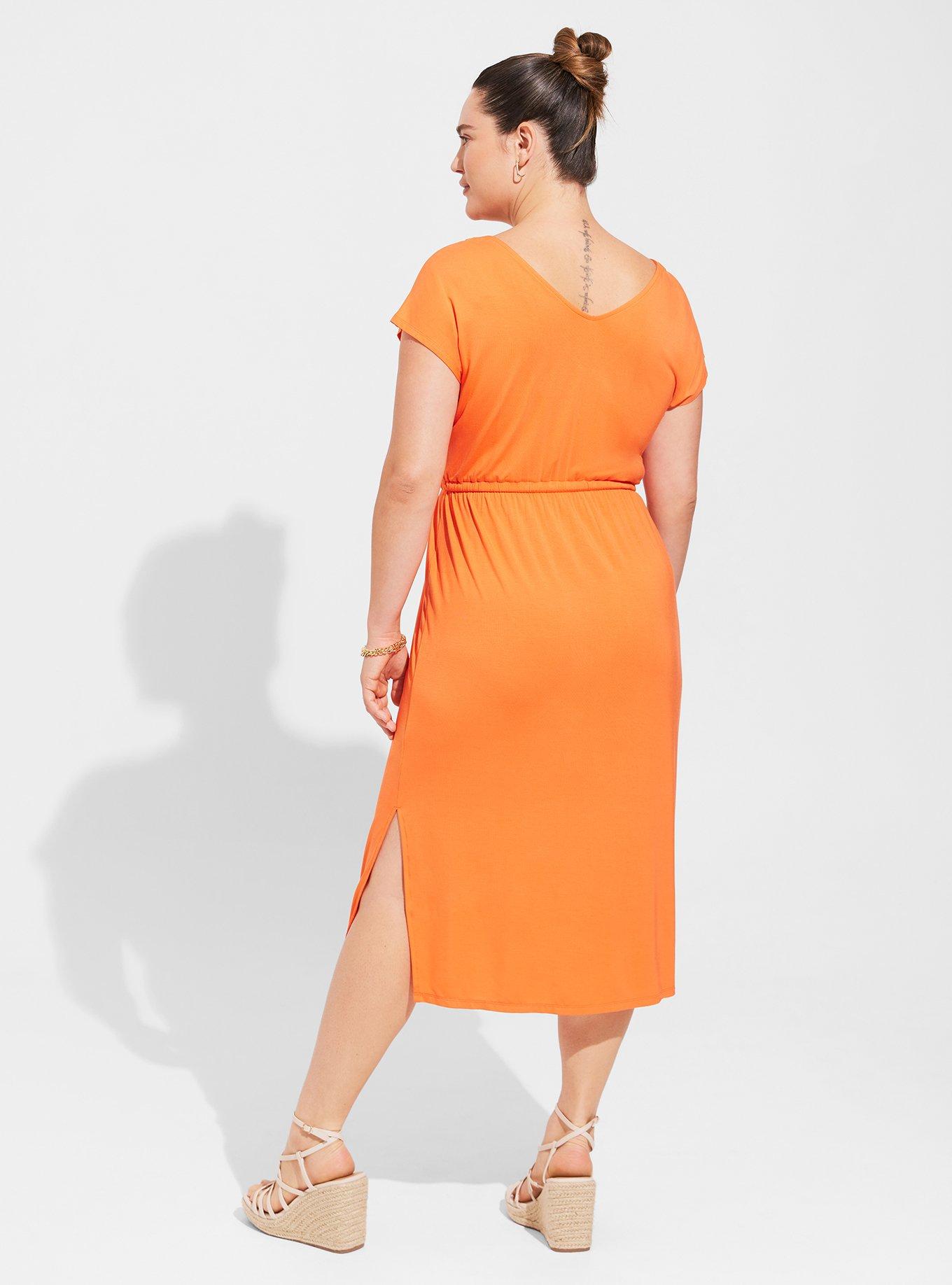 10 plus-size spring dresses: Universal Standard, Torrid, and more