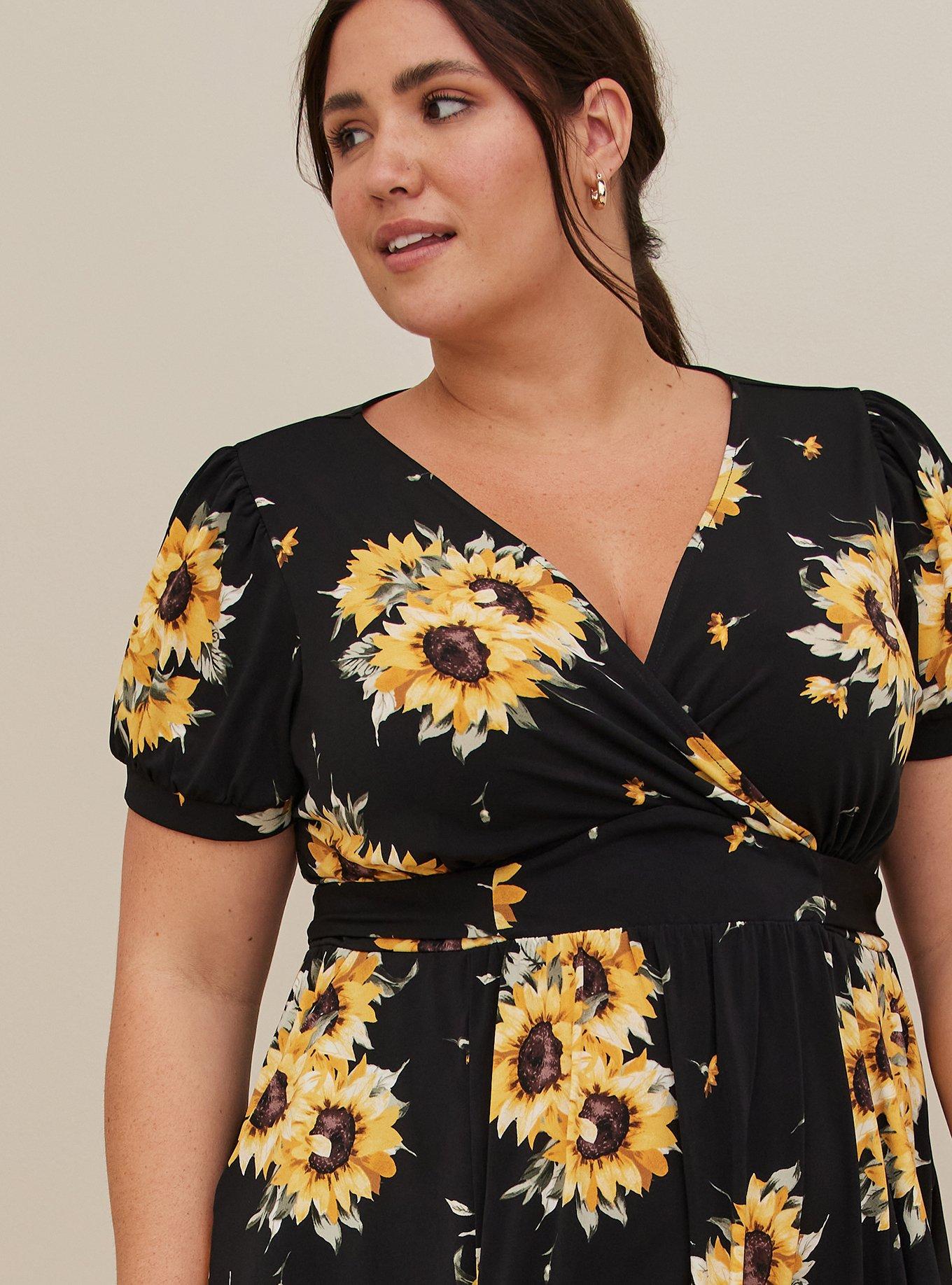 Torrid Sexy Black Floral Studio Knit Halter Skater Dress Plus Size