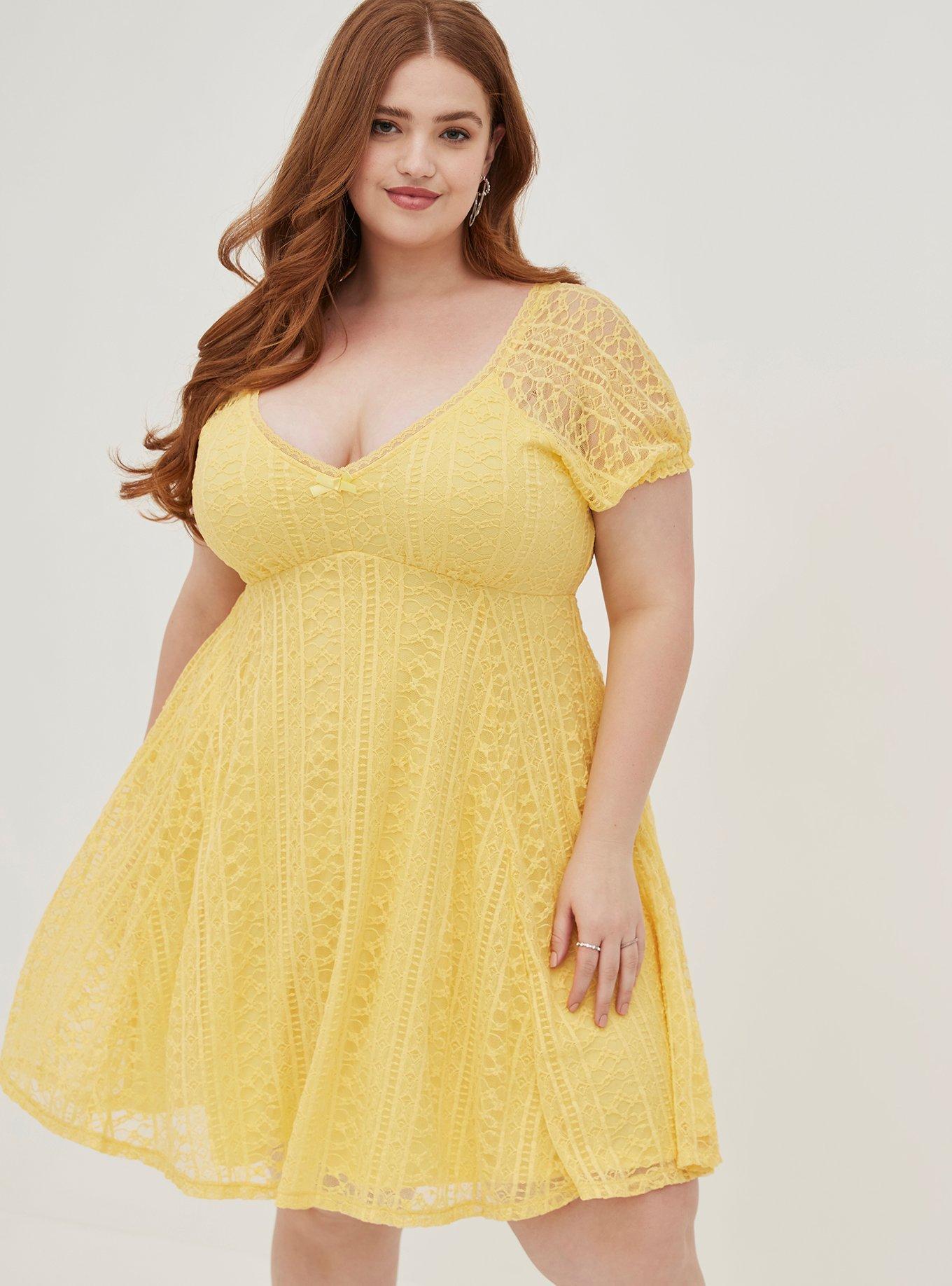 Plus Size - Betsey Johnson Sweetheart Fit & Flare Dress - Lace Striped  Yellow - Torrid