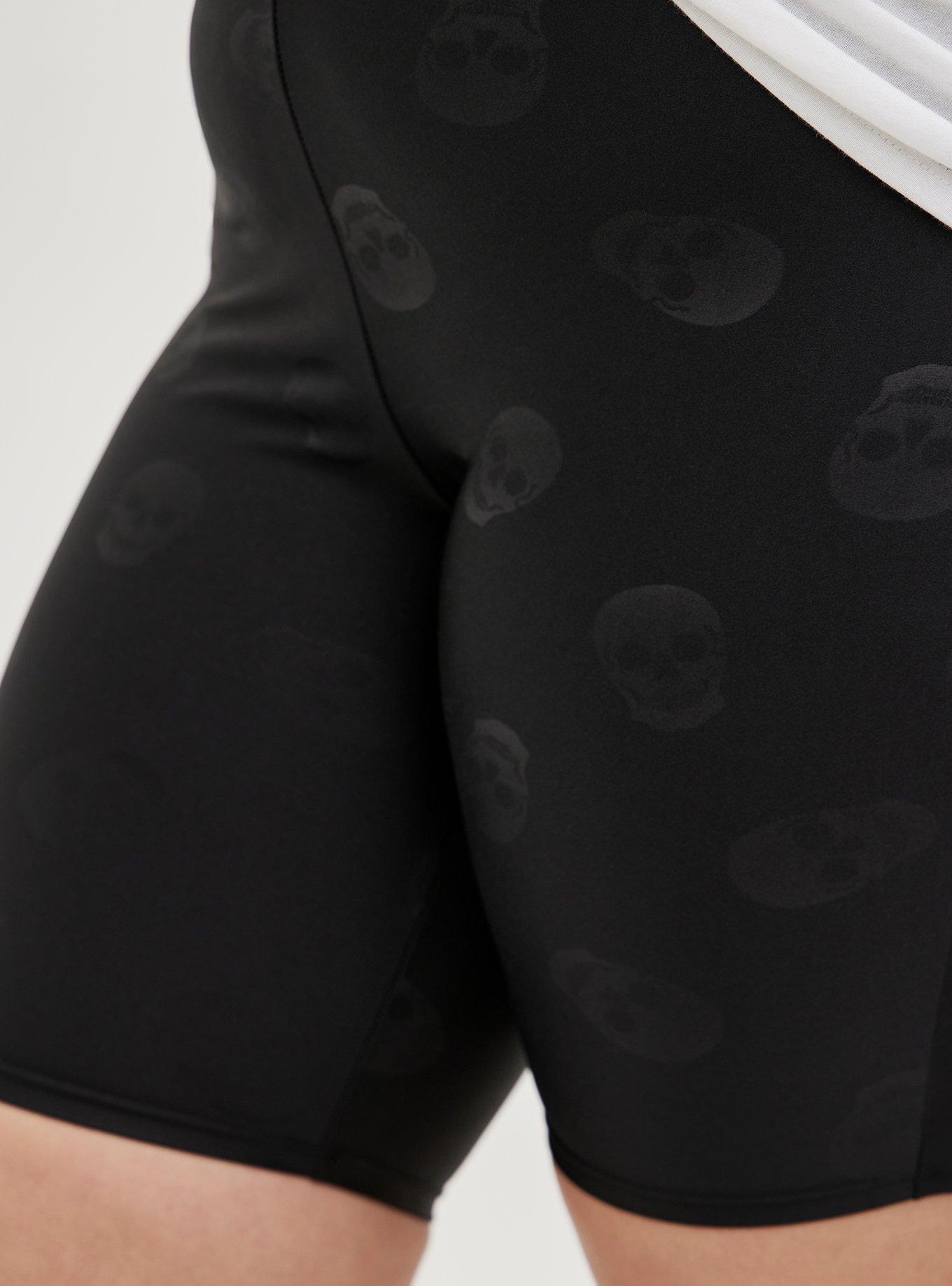 9 Inch Signature Waist Embossed Bike Short, BLACK, alternate