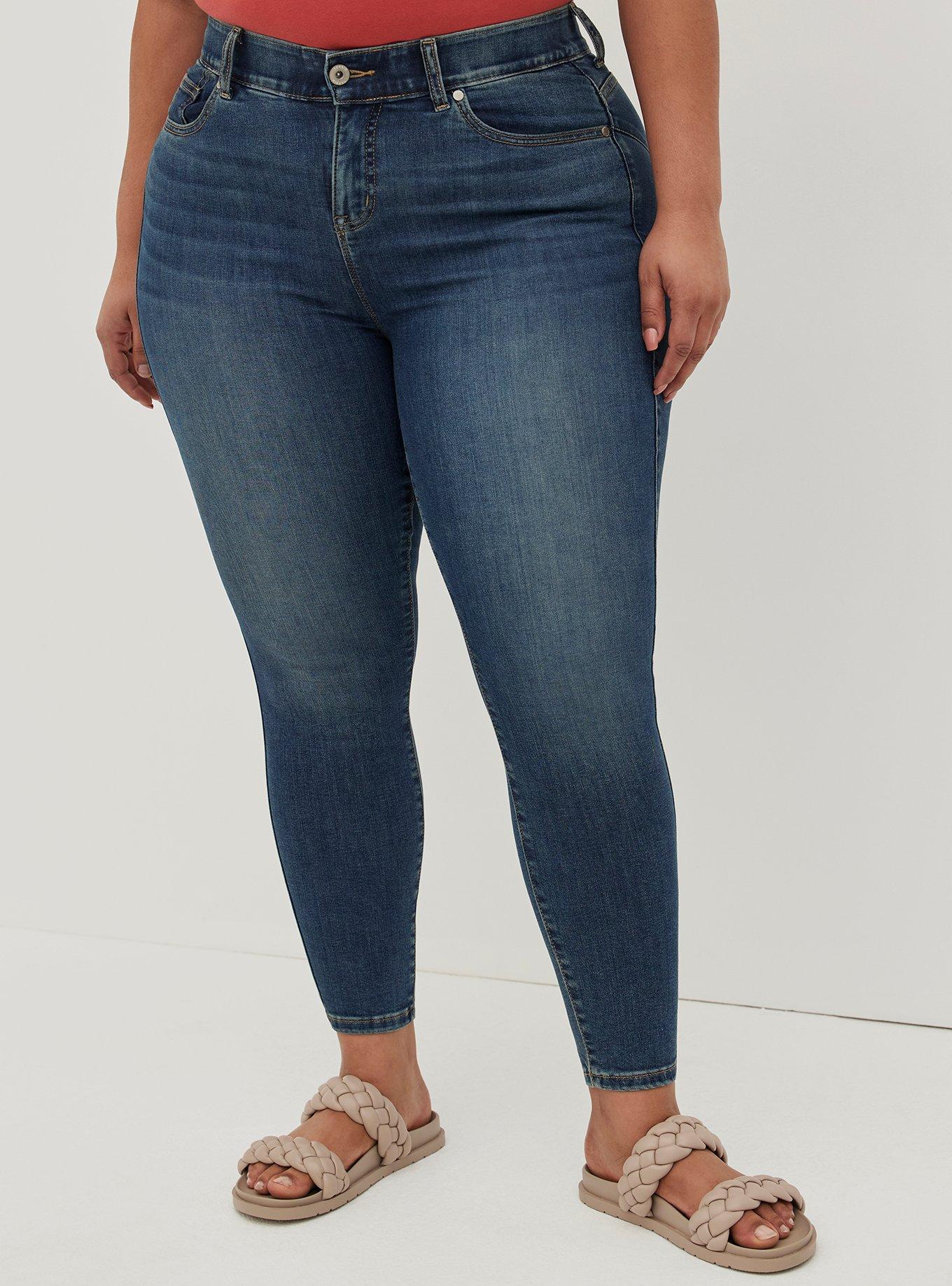 CRVY Bombshell Mid-Rise Cuffed Jeans