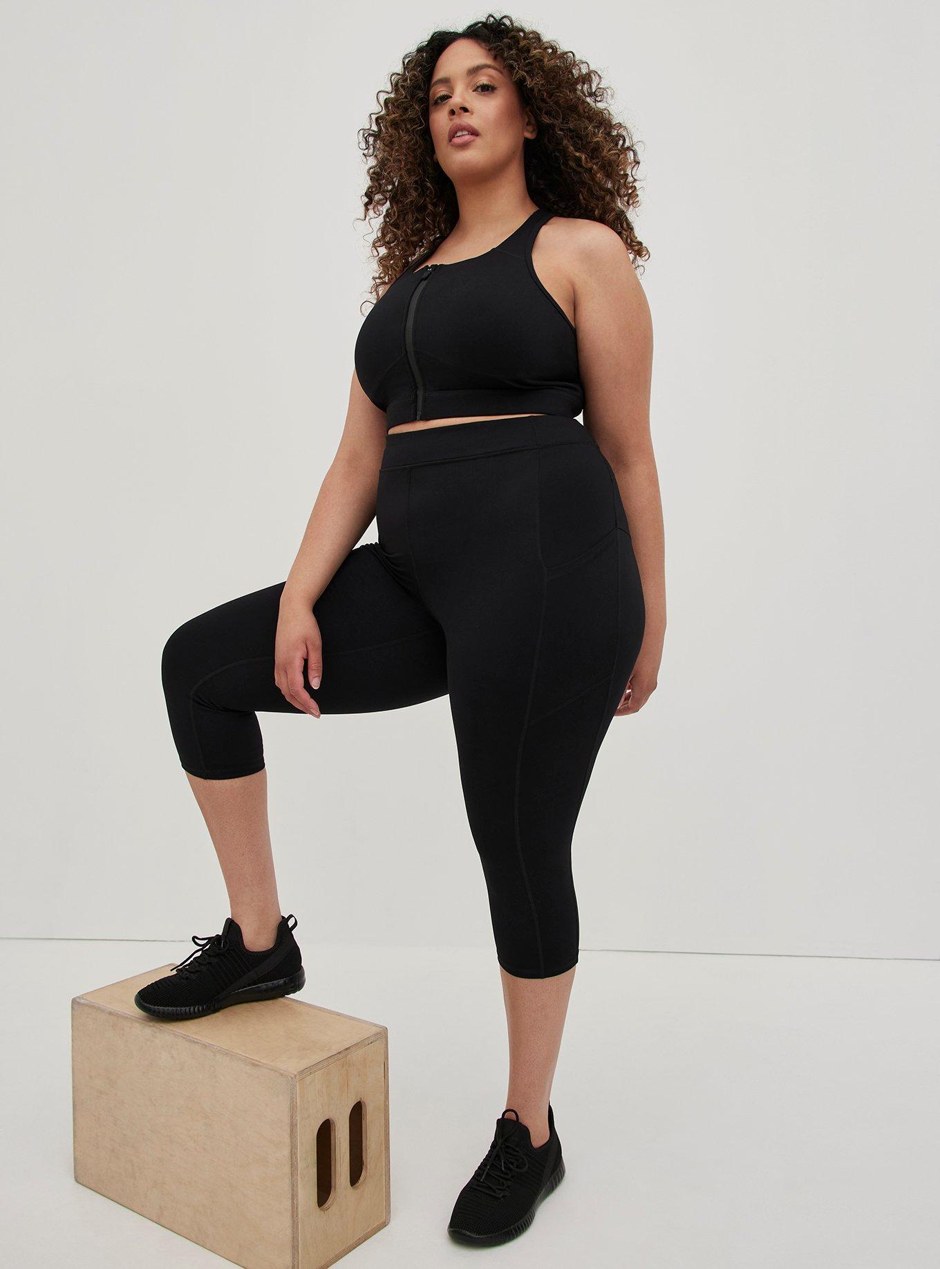 Plus Size - Bombshell Capri Legging - Performance Core Black - Torrid