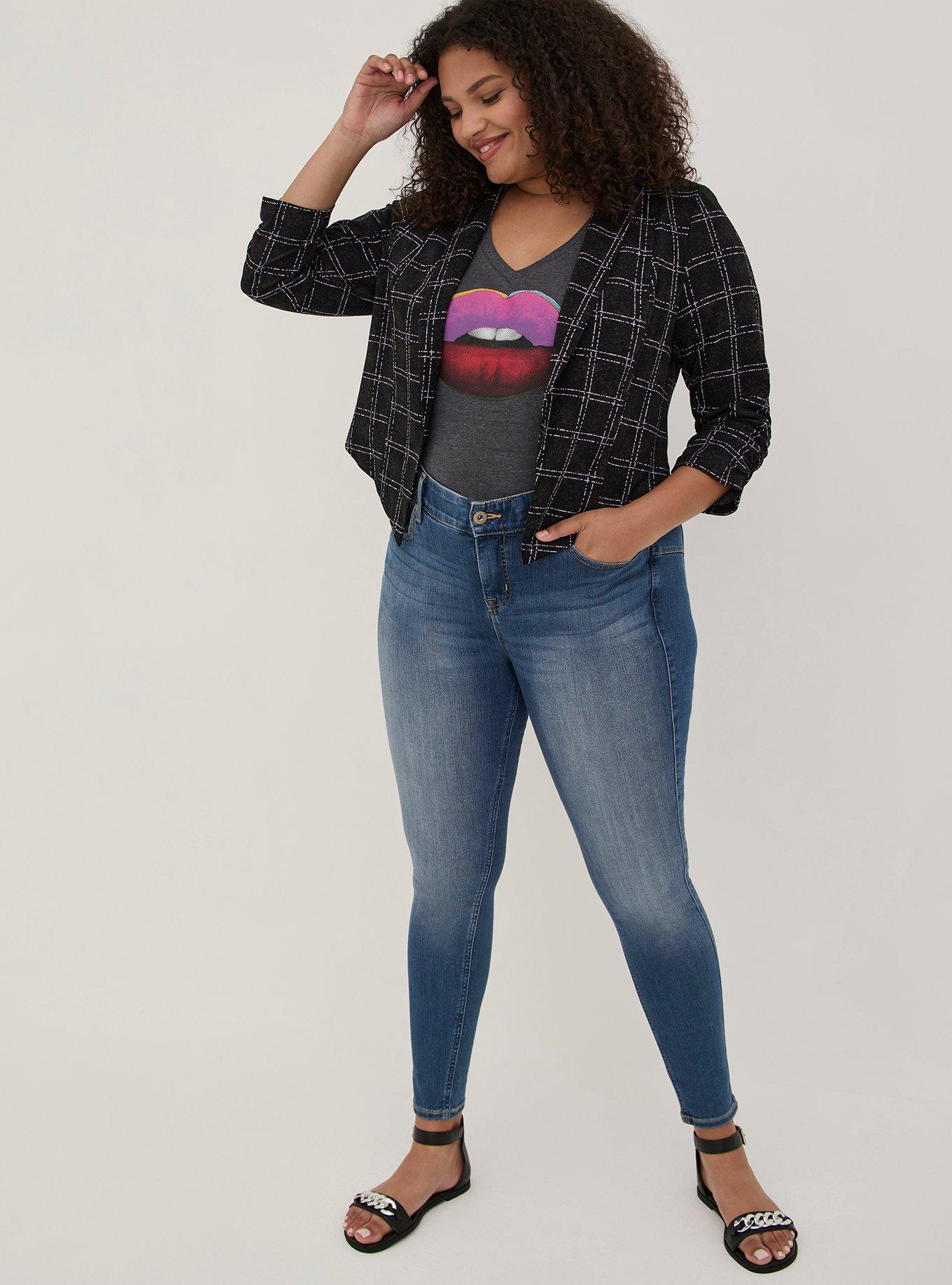 Plus Size Girlfriend Tee - Signature Jersey Pop Art Lips Charcoal, CHARCOAL, alternate