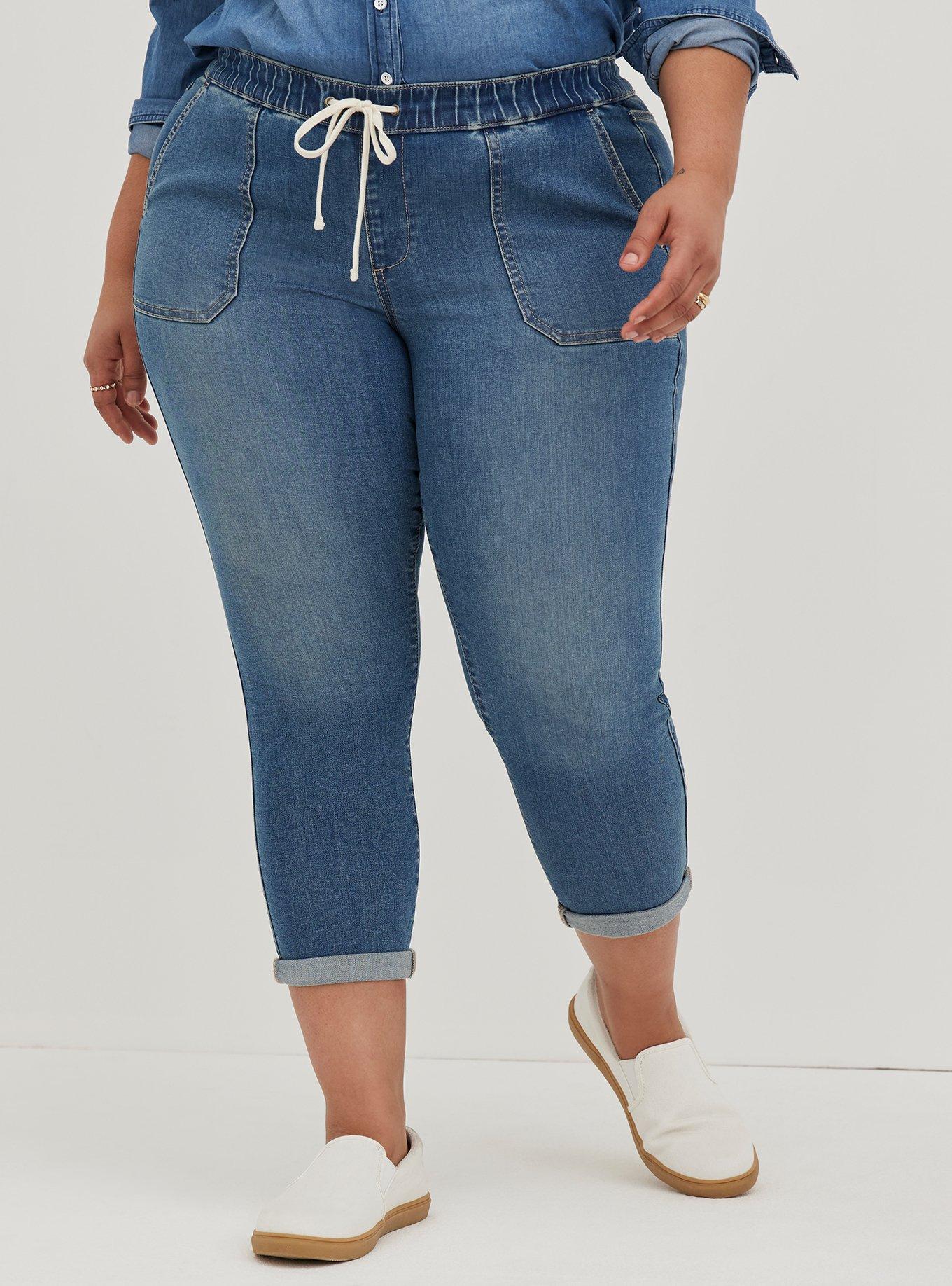 Plus Size Crop Pull-On Boyfriend Super Soft Mid-Rise Jean, MARITIME, hi-res