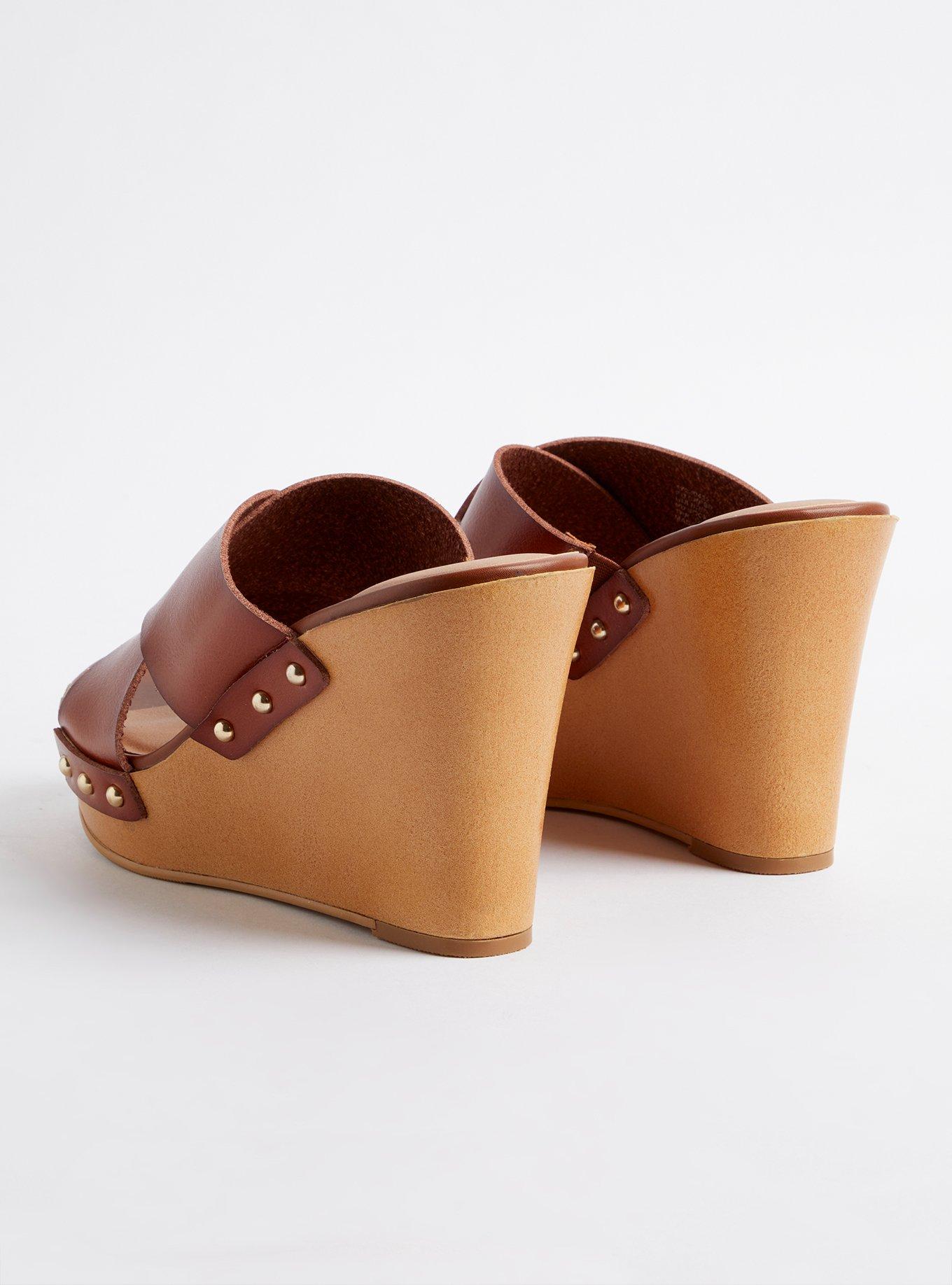 Rina wooden 2024 platform wedges