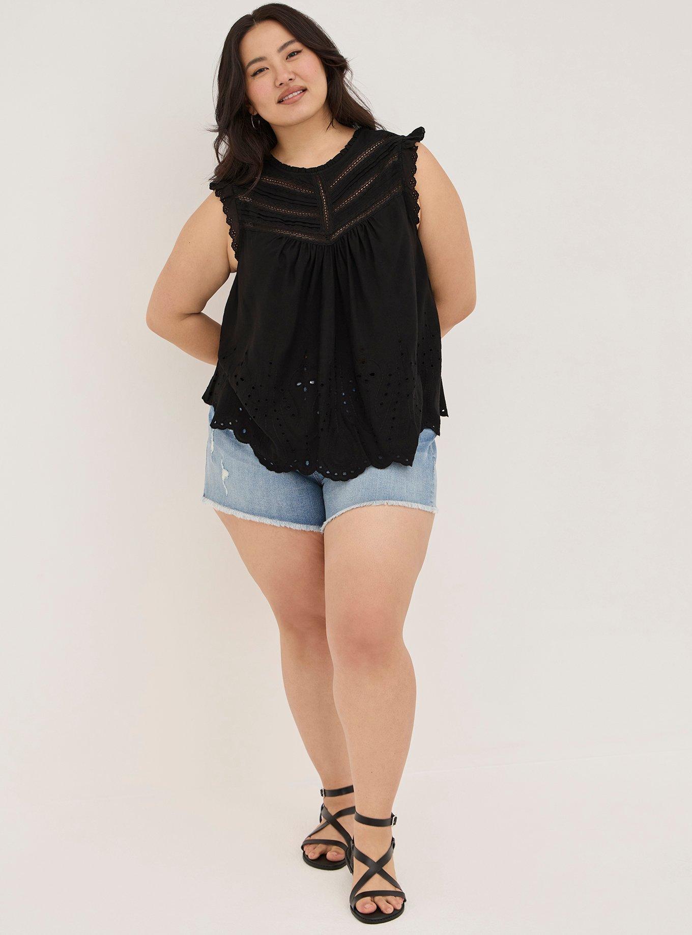 Eyelet Pintuck Detail Top, DEEP BLACK, alternate