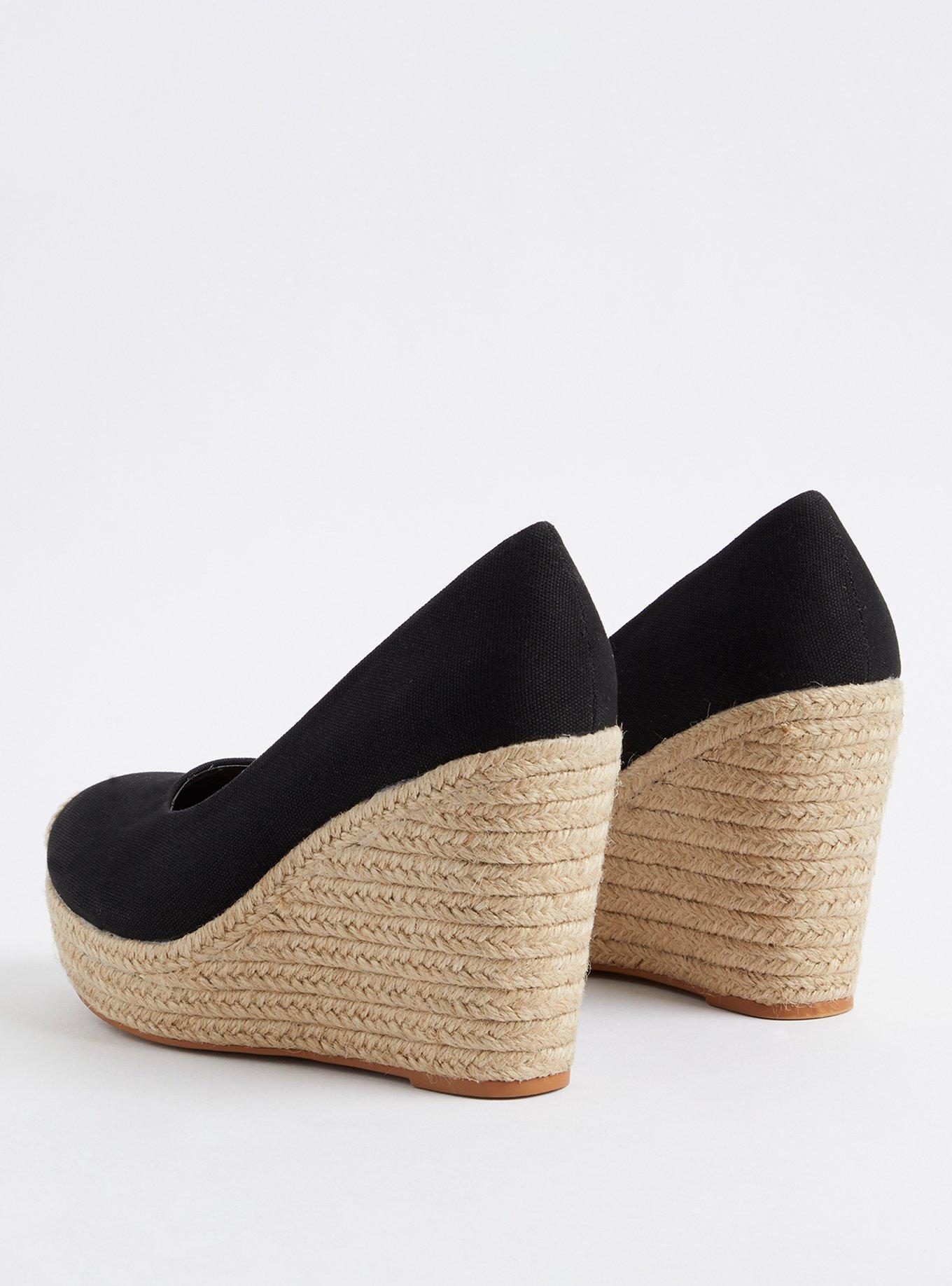 Black closed cheap toe espadrilles