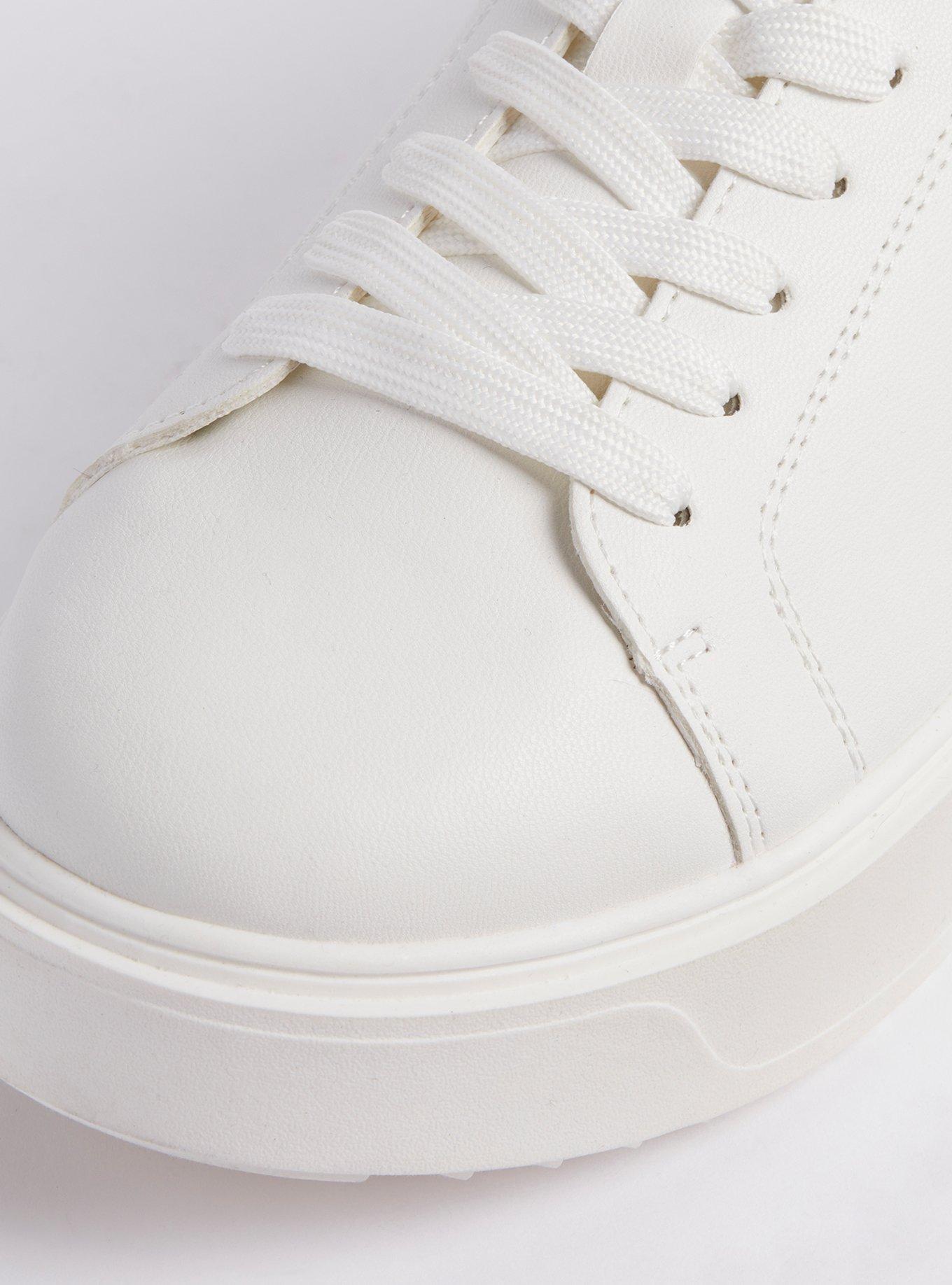 Chunky Lace-Up Sneaker (WW