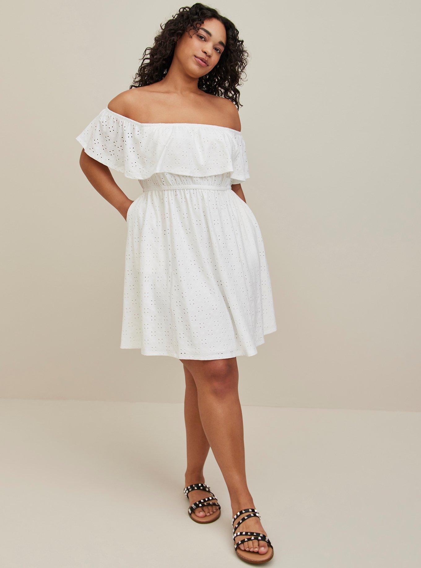 Torrid White Eyelet Fit & Flare Top, Size 3