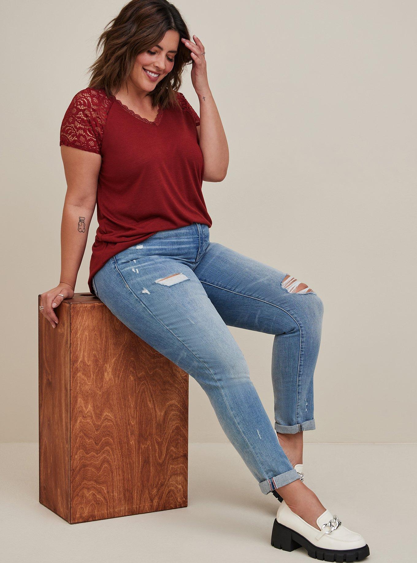 Feather Soft Slub V-Neck Raglan Lace Sleeve Tee, MADDER BROWN, hi-res