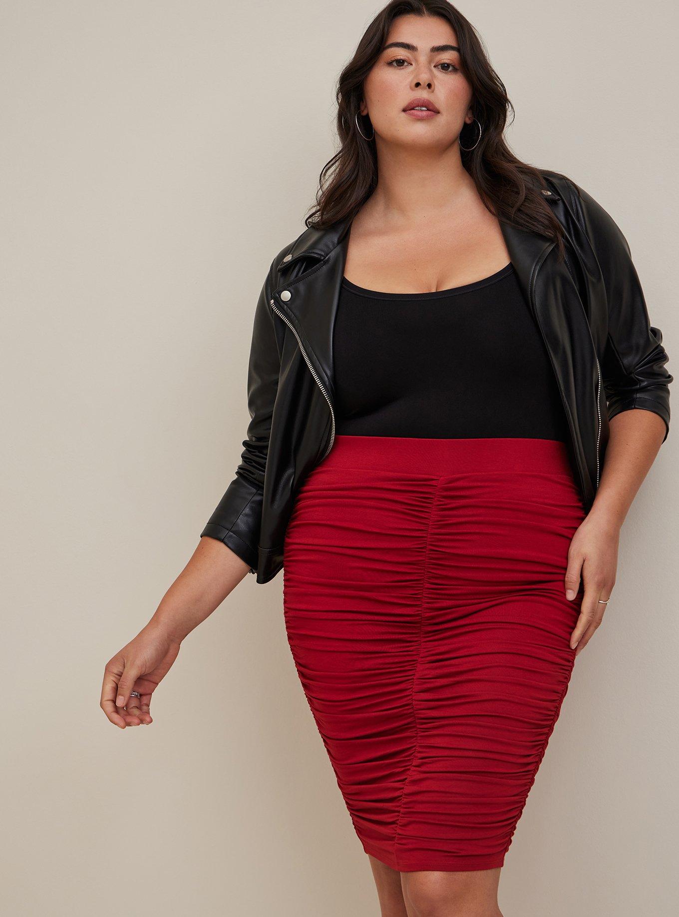 Plus size 2025 red pencil skirt