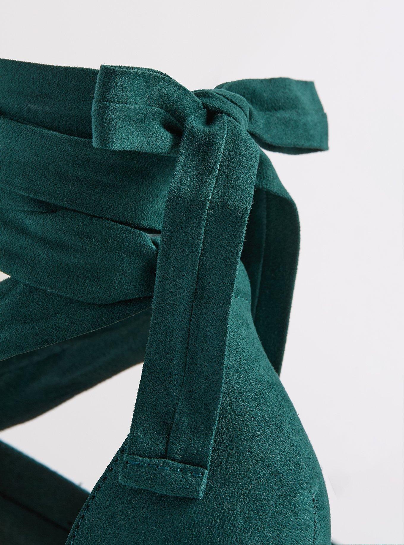Strappy Platform Tapered Heel (WW)