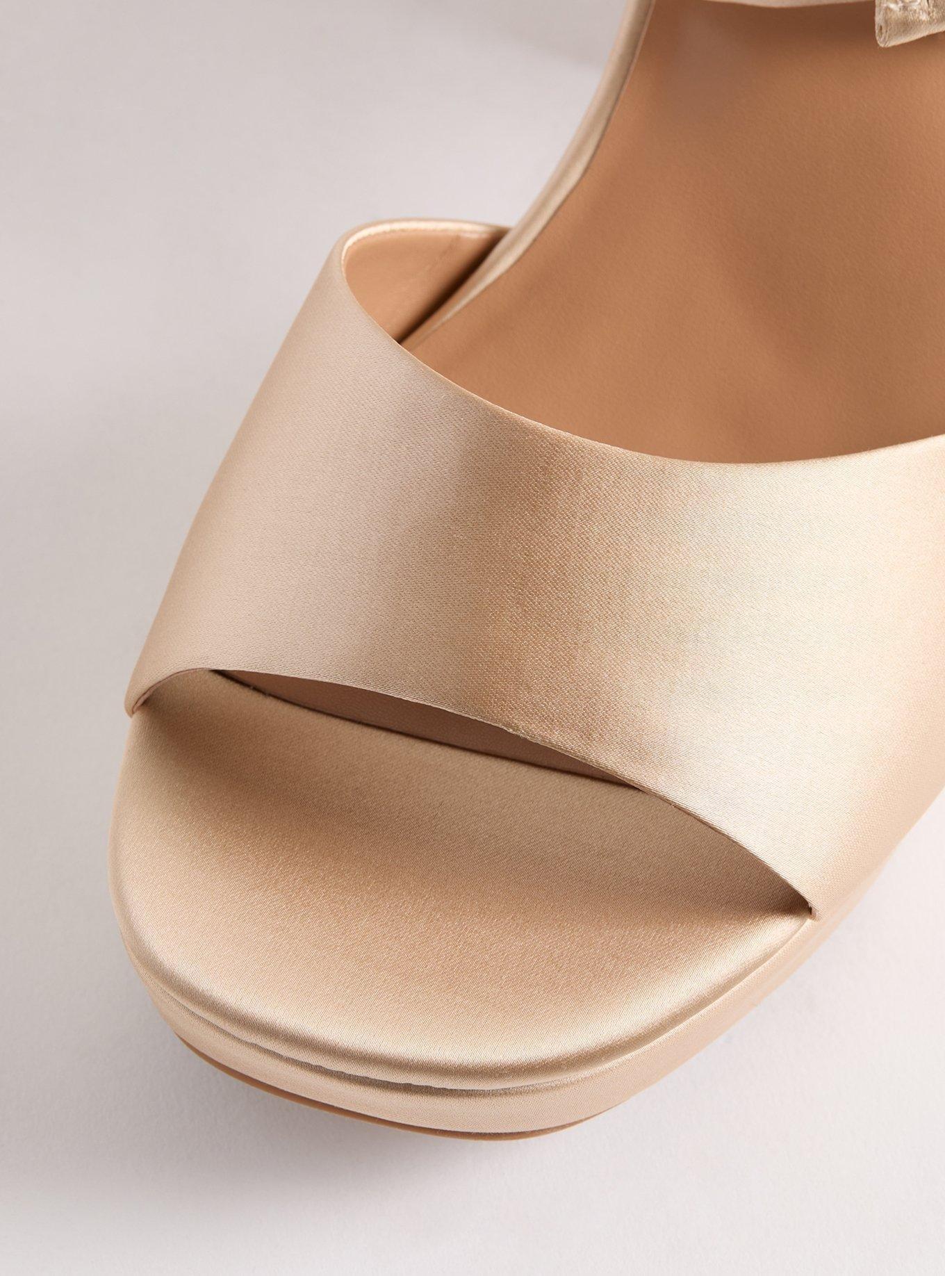 Strappy Platform Tapered Heel (WW)
