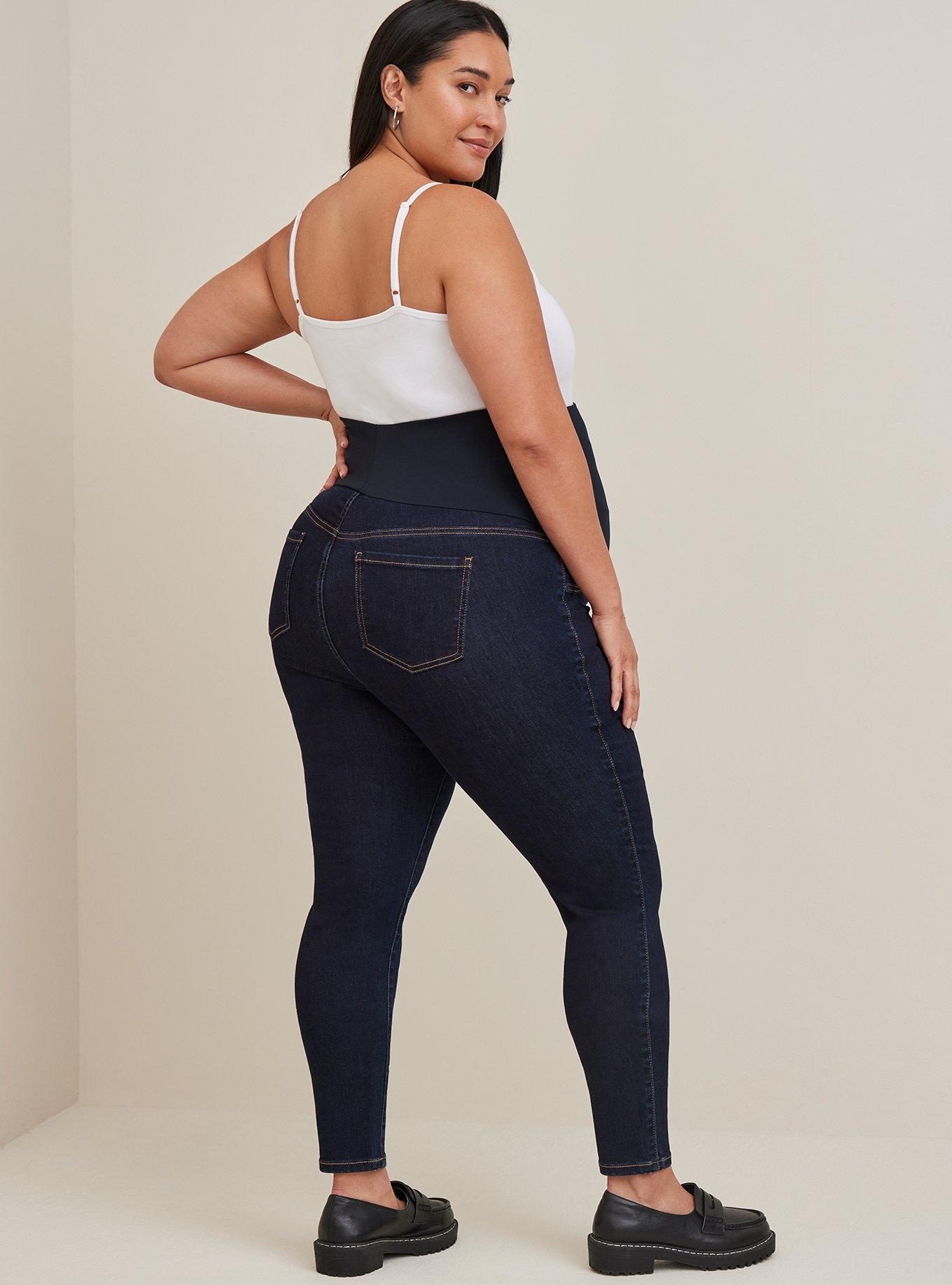 Black Plus Size Women Jeggings in Pakistan