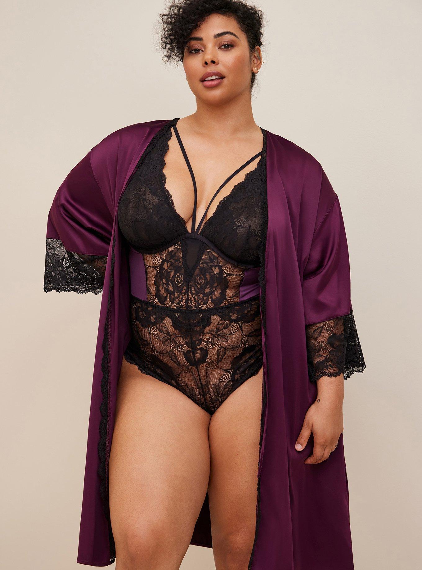 Satin And Lace Retro Robe
