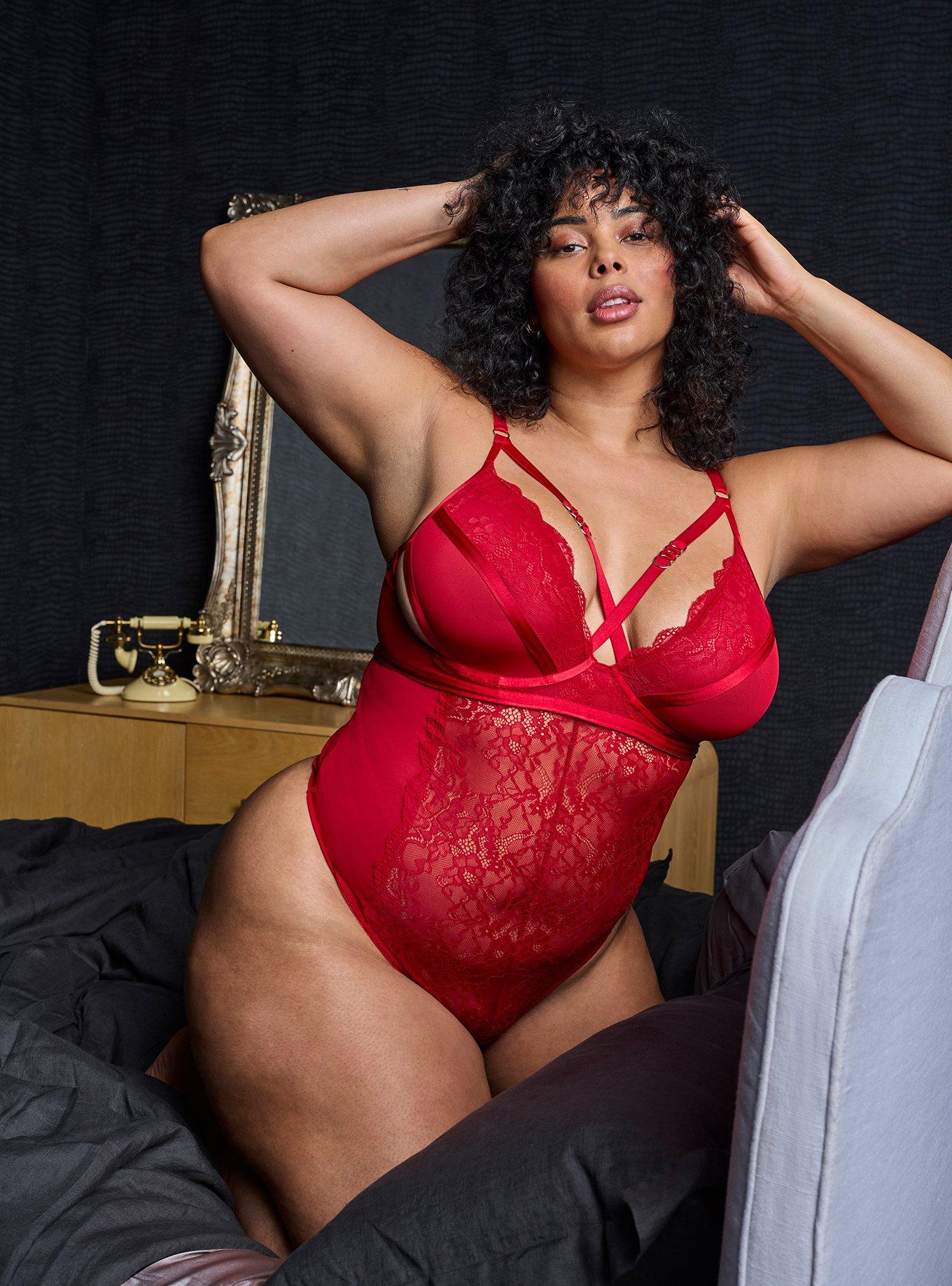 NWT TORRID STRAPPY STRAPS AND LACE BODYSUIT - red - Tops & blouses