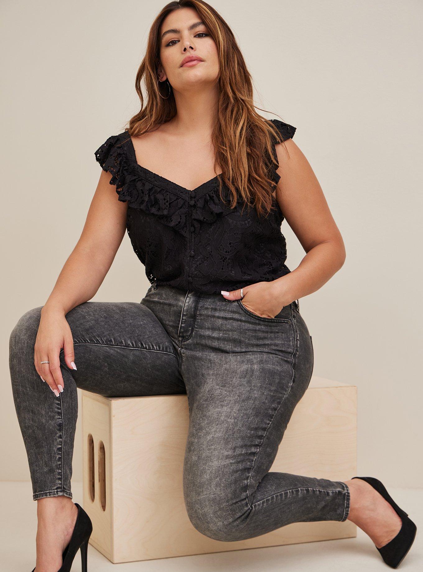 Plus Size - Lace Ruffle Short Sleeve Crop Top - Torrid