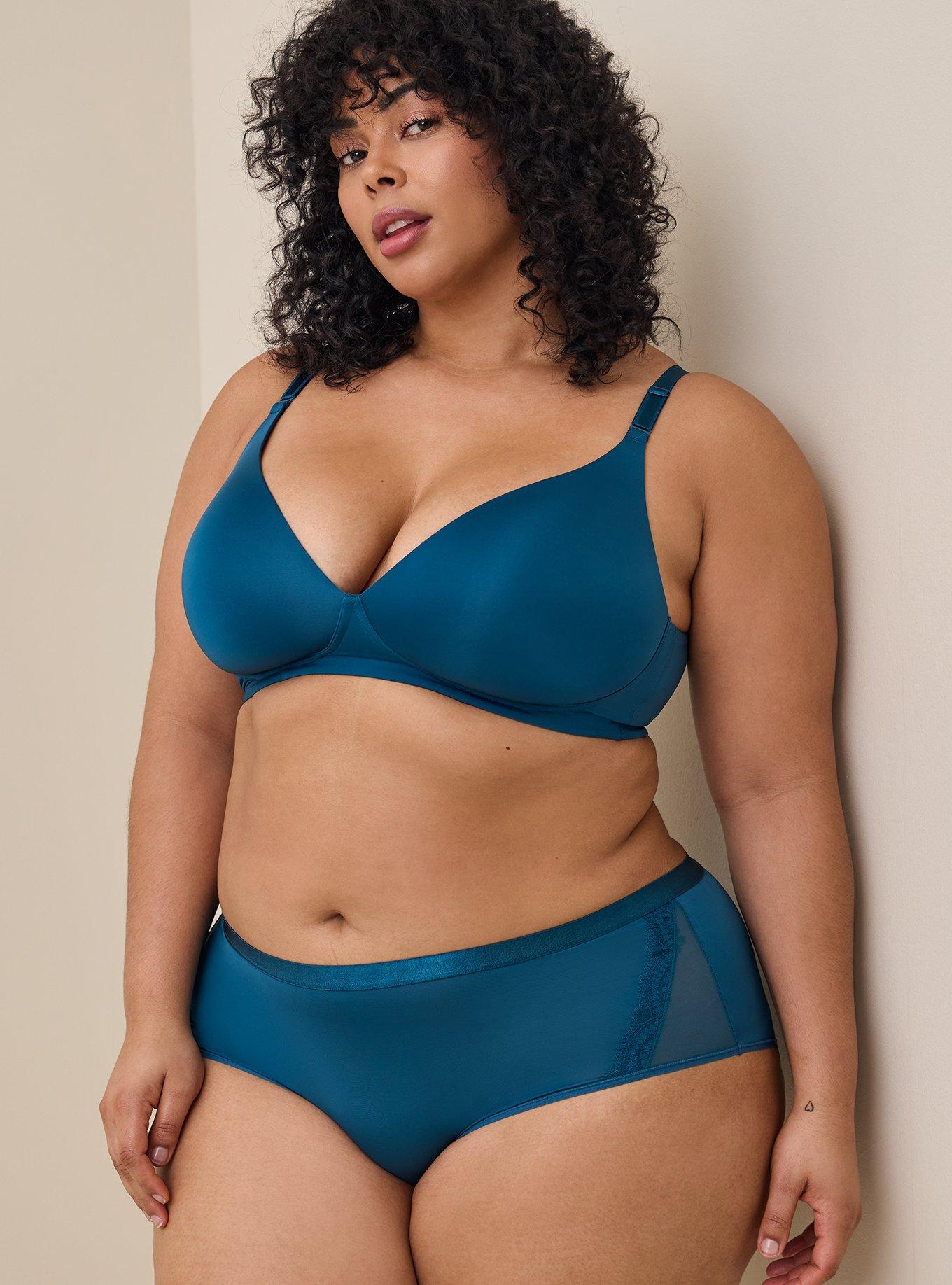 Torrid - Sexy, cute, supportive, and what you need at 40% OFF