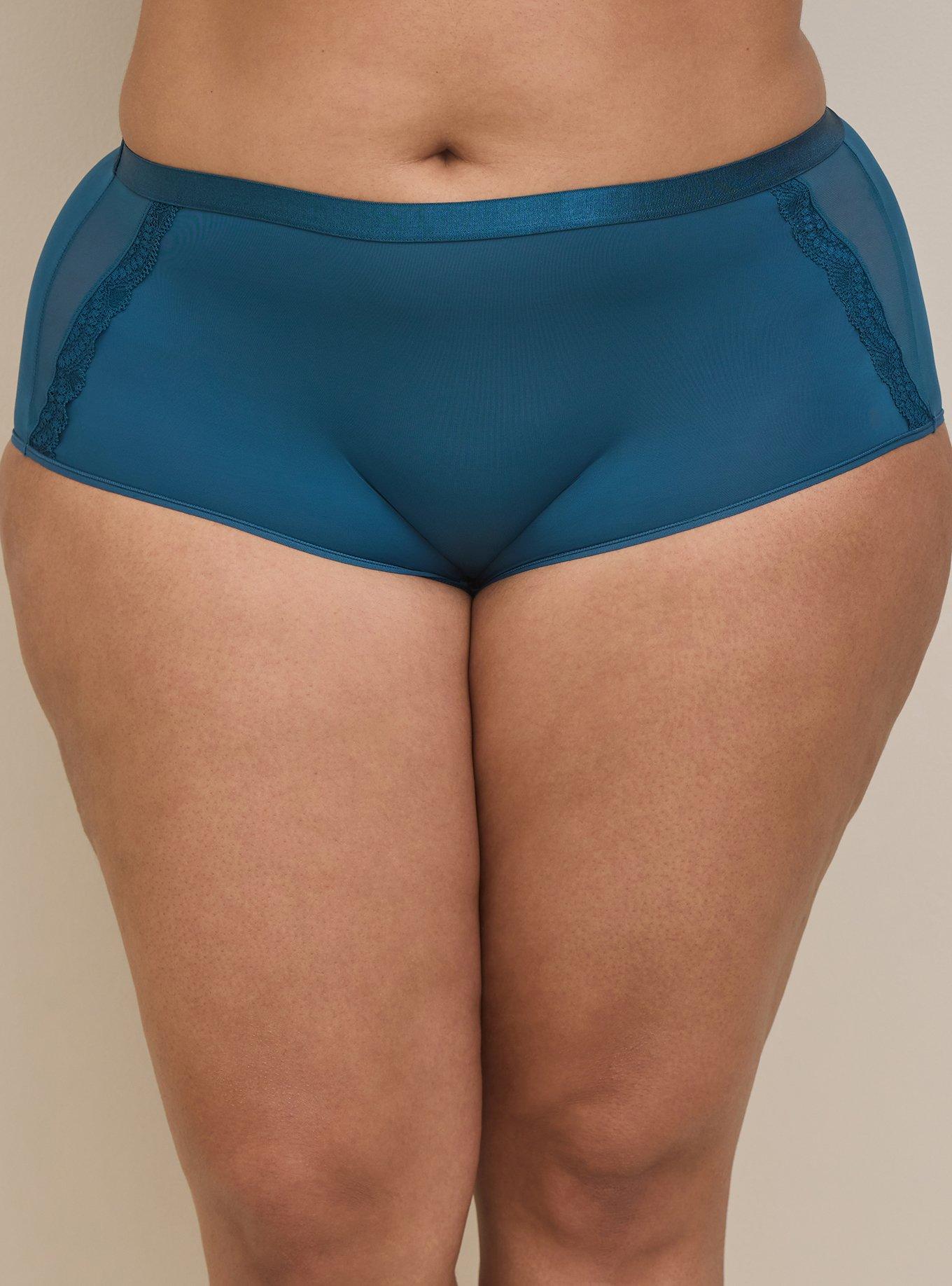 Plus Size WONDER WOMAN Torrid Panties Size 2 Retails US 16.90 READ