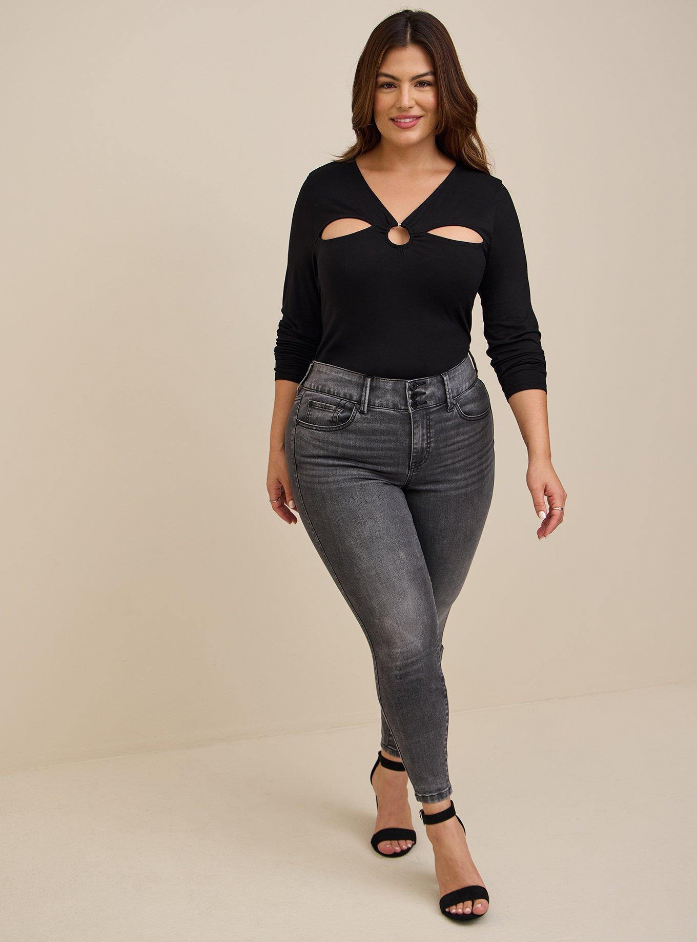 Super Soft O-Ring Detail And Cutouts Long Sleeve Top, DEEP BLACK, alternate