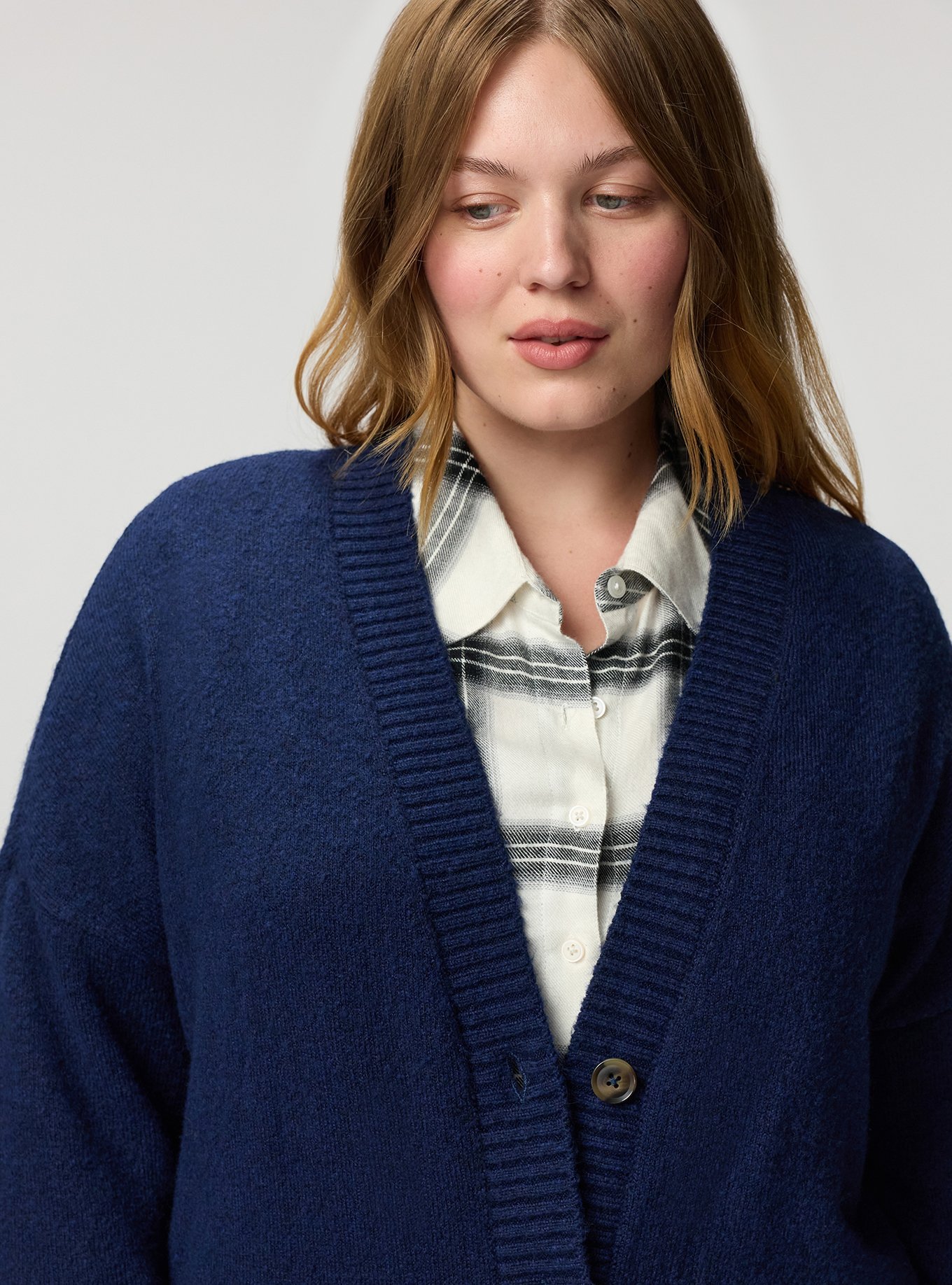 Vegan Cashmere Boyfriend Cardigan, MEDIEVAL BLUE, alternate