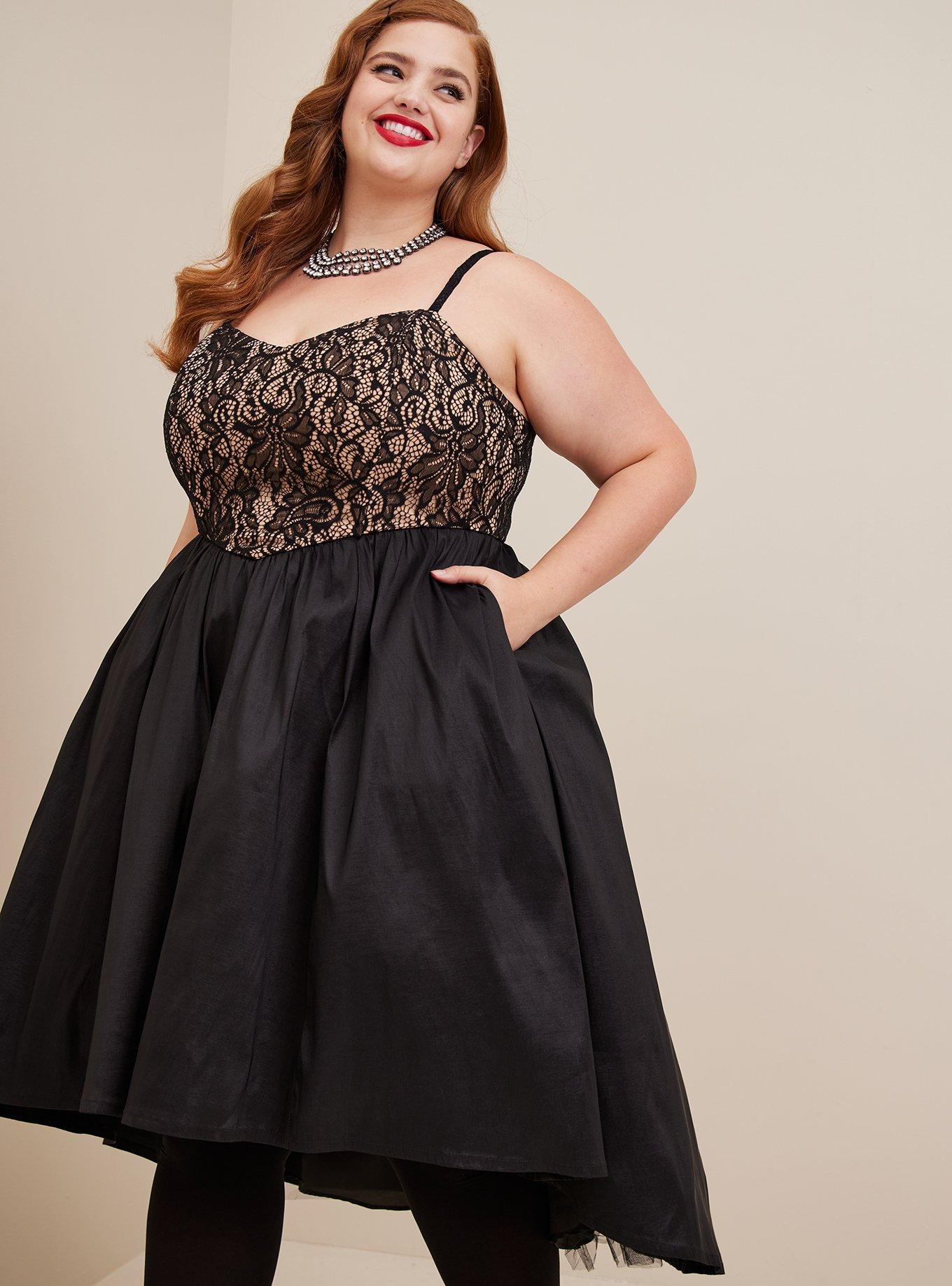 Poetic Justice Curvy Women Plus Size Black Ponte Front Studs Hourglass  Dress,Black,2X Plus at  Women's Clothing store