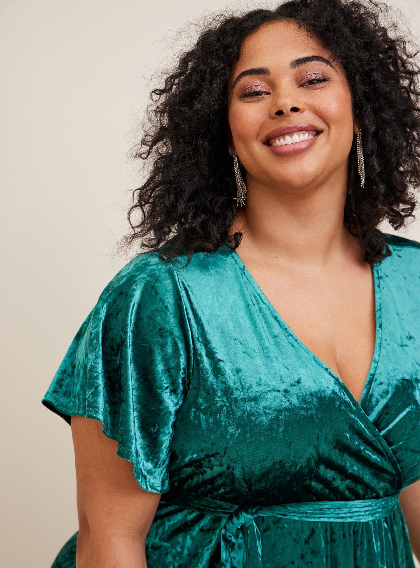 Plus Size - Midi Velvet Flutter Wrap Dress - Torrid