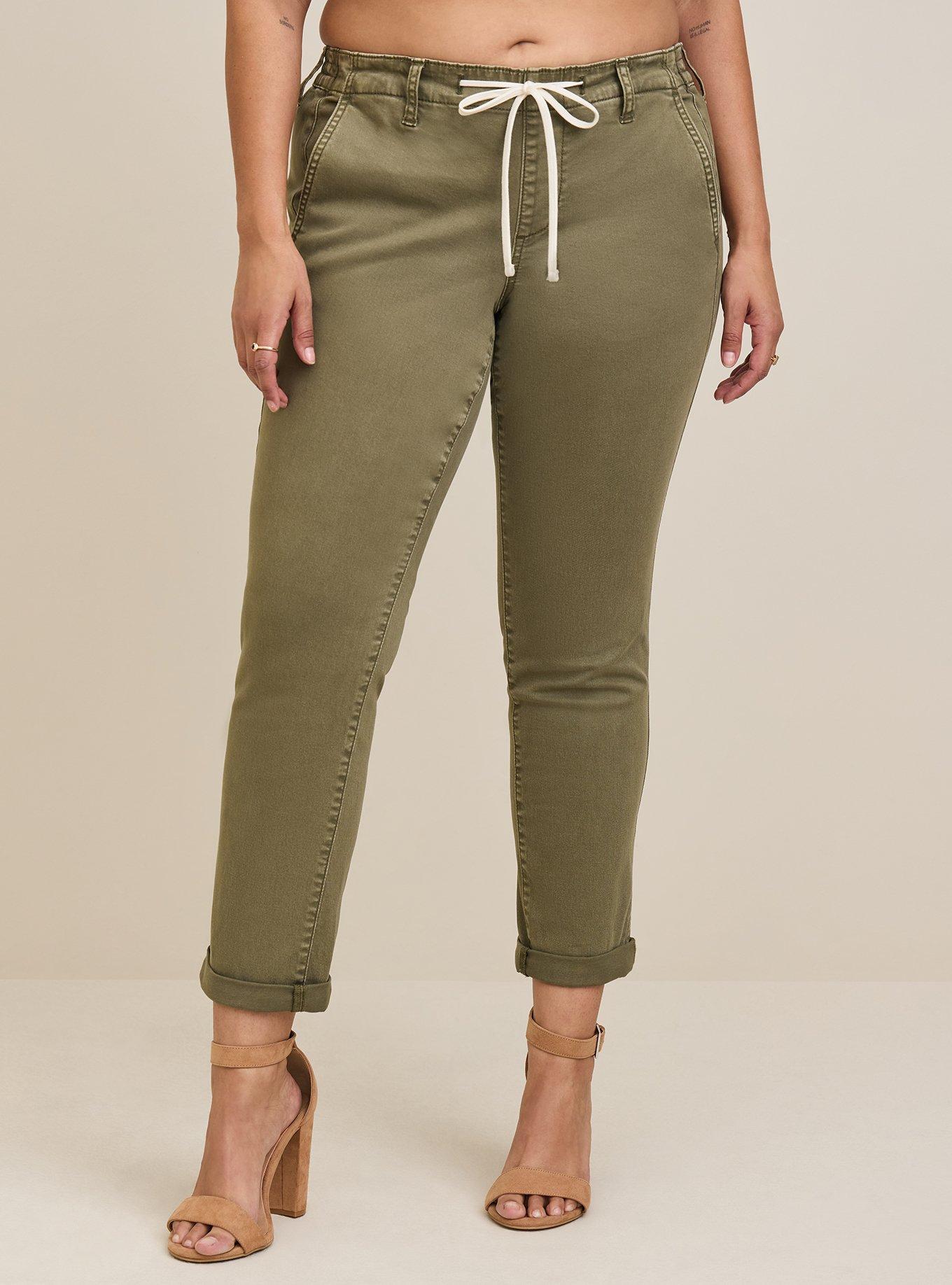 Plus Size - Pull-On Boyfriend Straight Stretch Twill Mid-Rise Pant