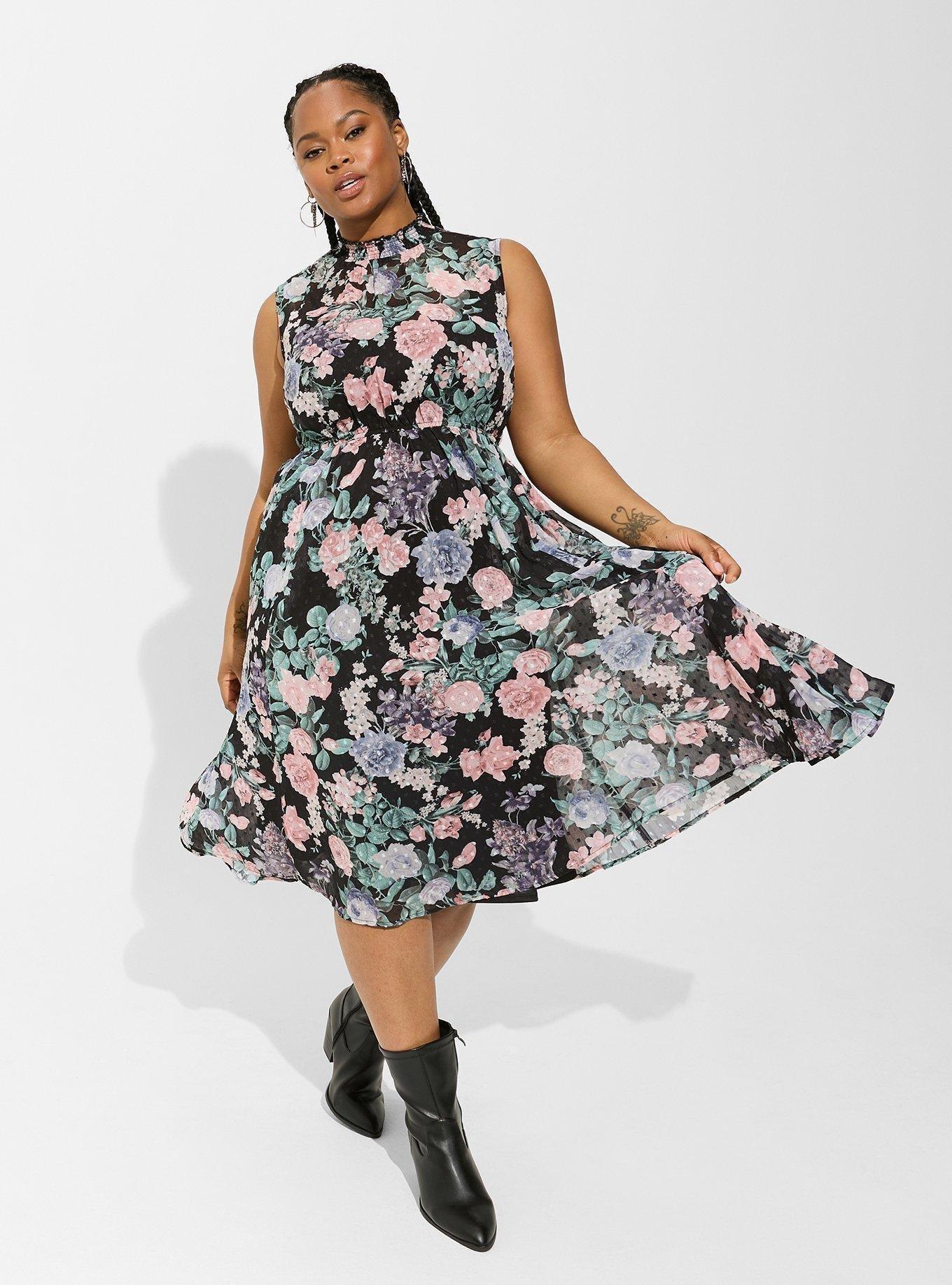 All the love for this gorgeous midi dress now 40% off! I'll be