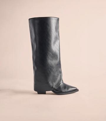 KNEE BOOTS