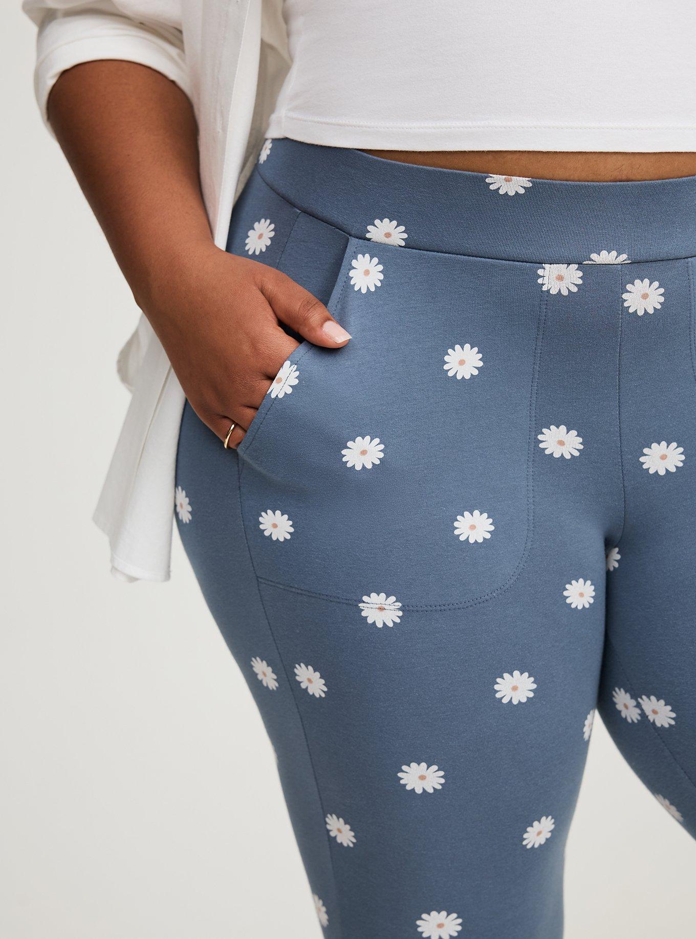 Pedal-Pusher Pocket Legging