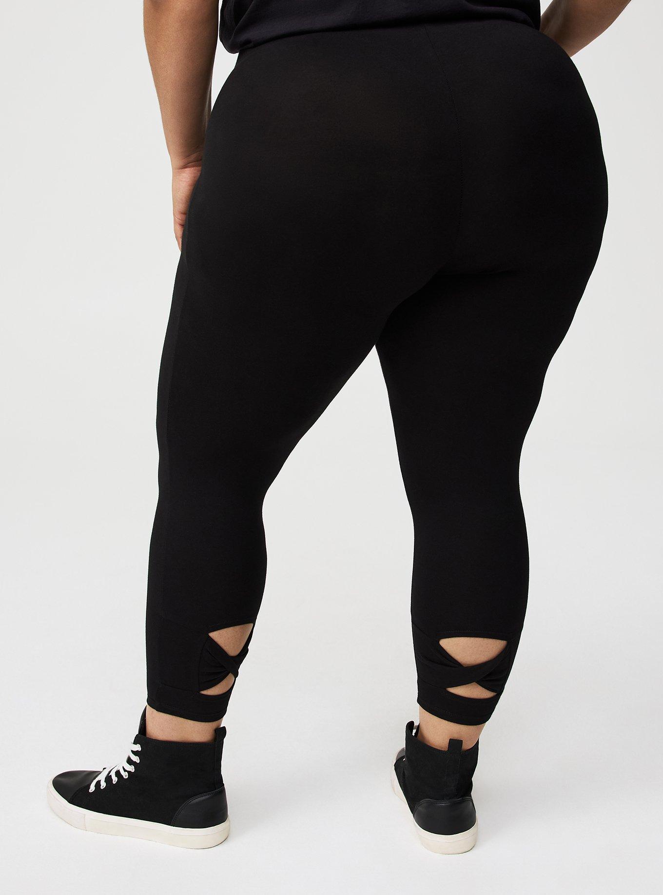 Crop Signature Waist Keyhole Pocket Legging